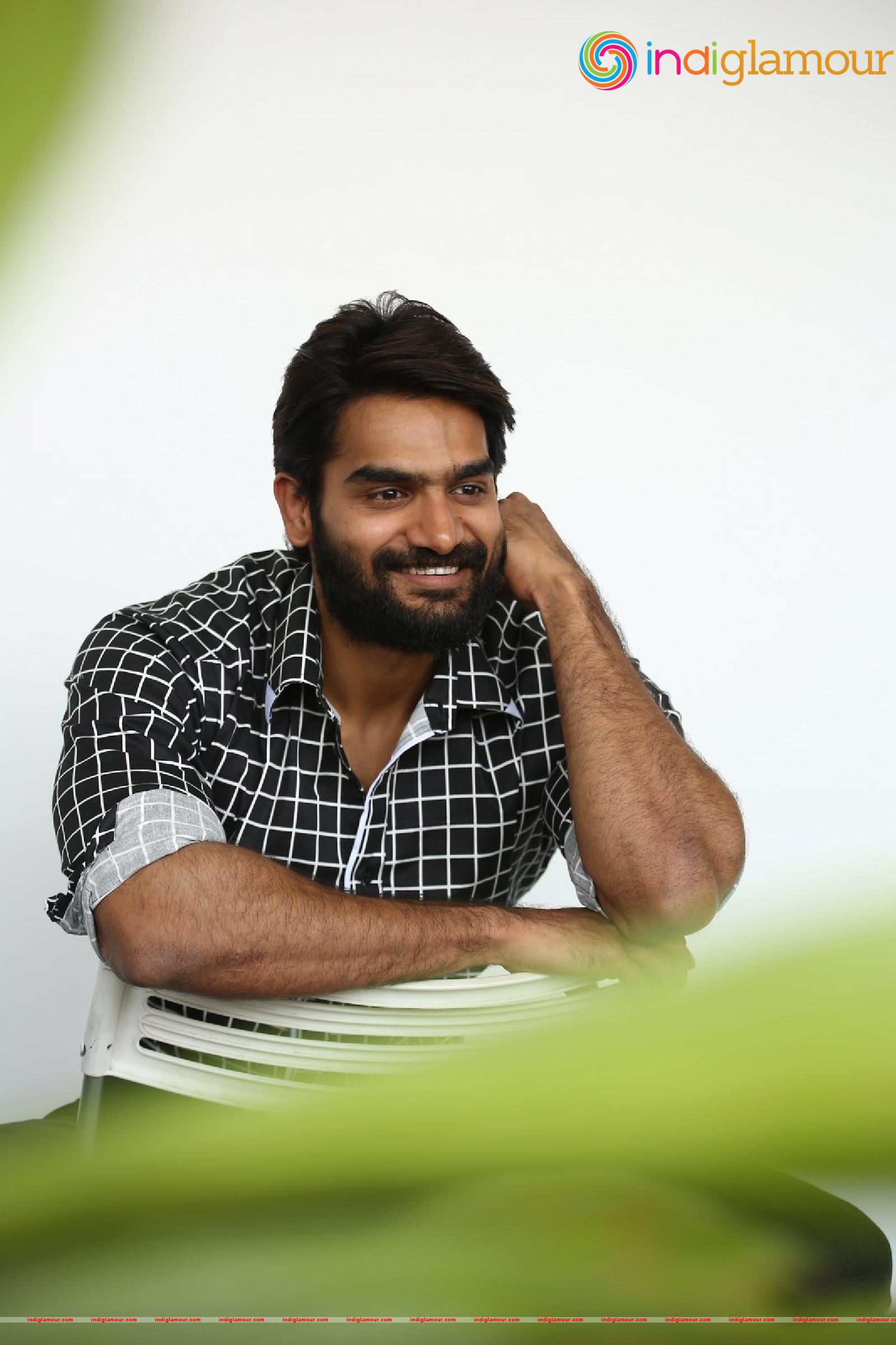 Kartikeya Actor hd photo