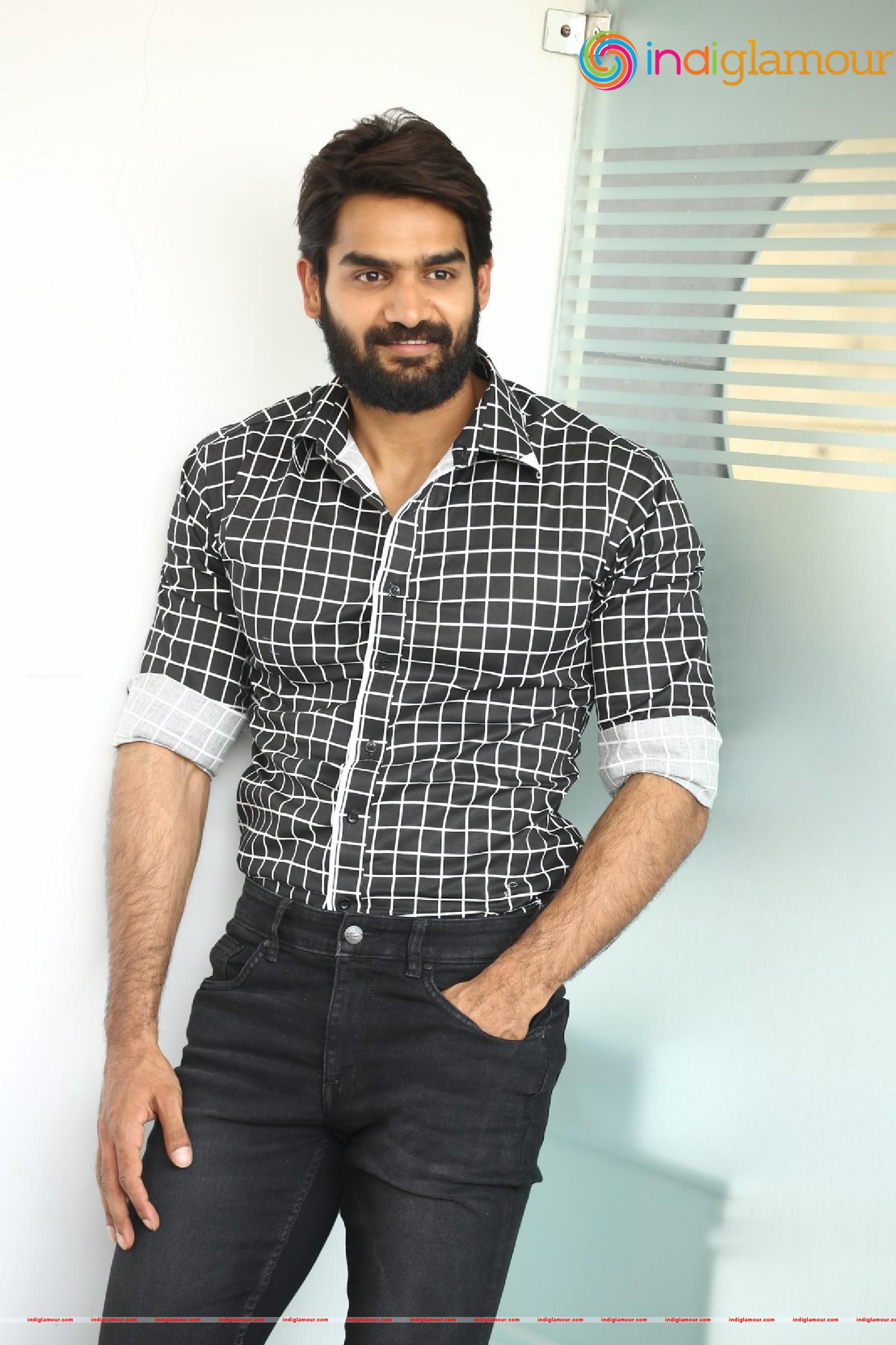 Kartikeya Actor hd photo