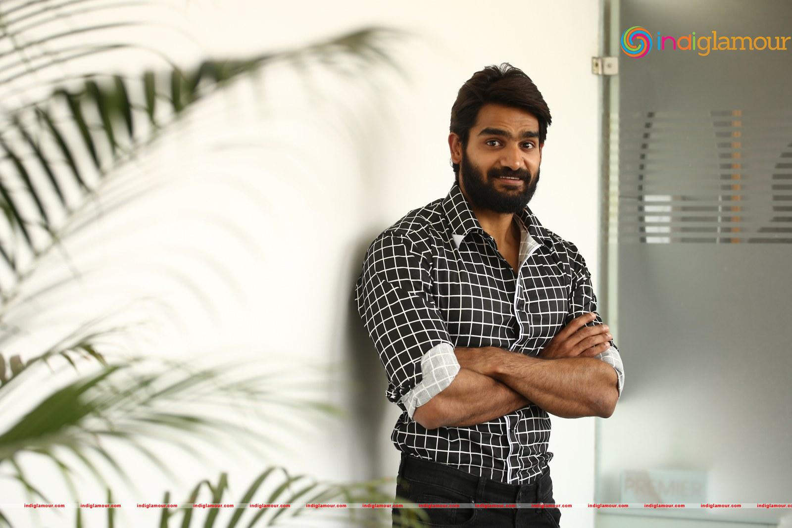 Kartikeya Actor hd photo
