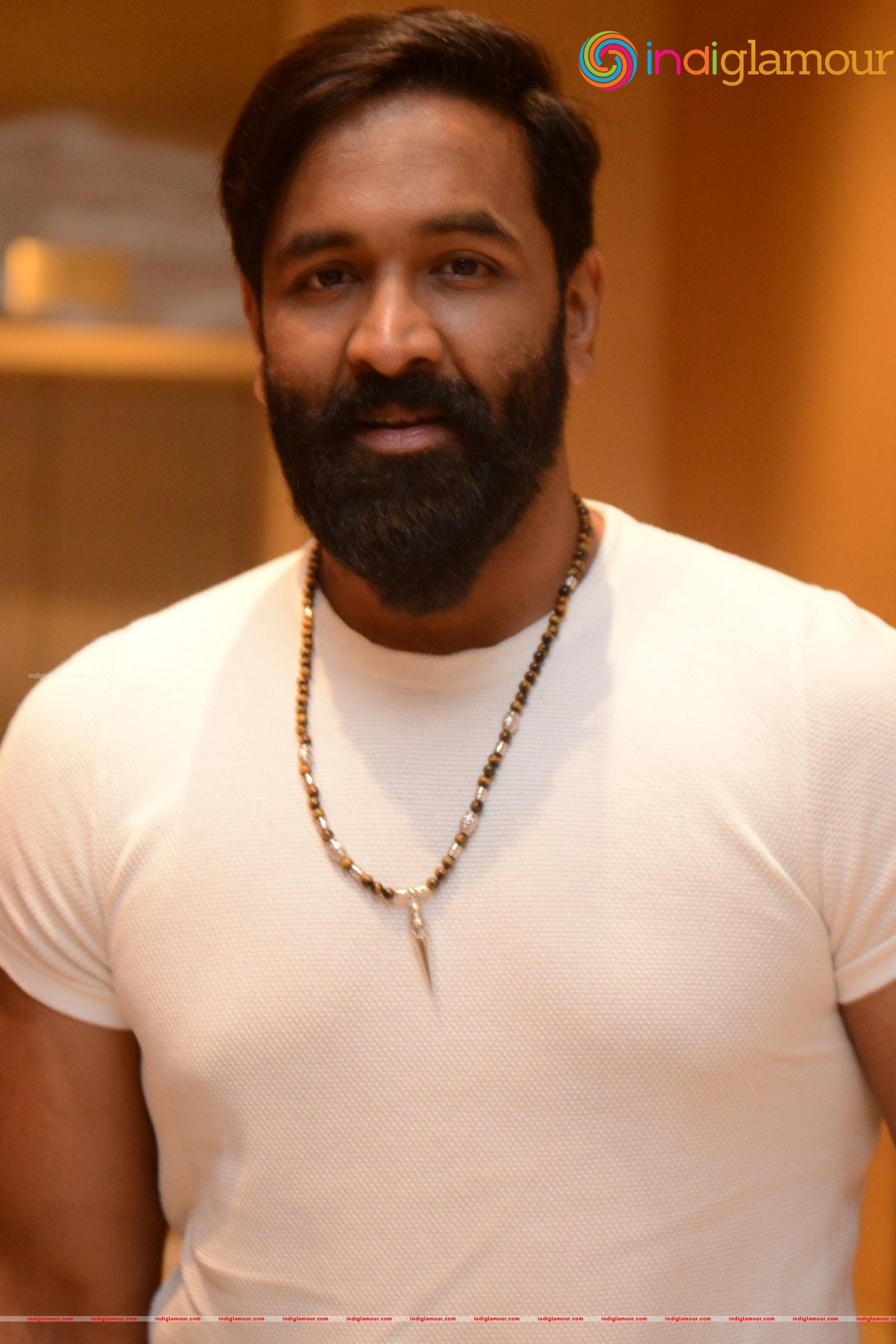 Vishnu Manchu Actor hd photo