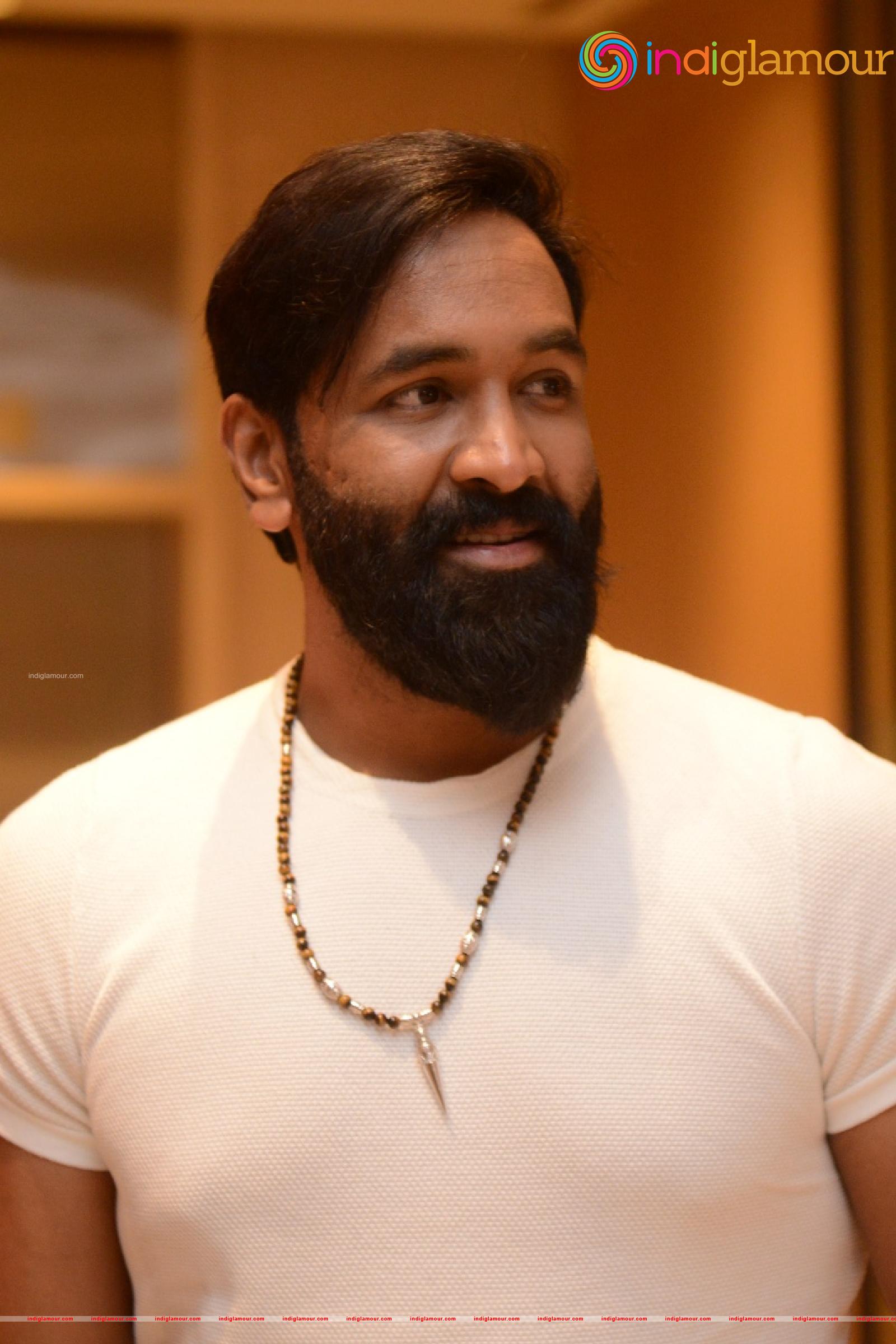 Vishnu Manchu Actor hd photo