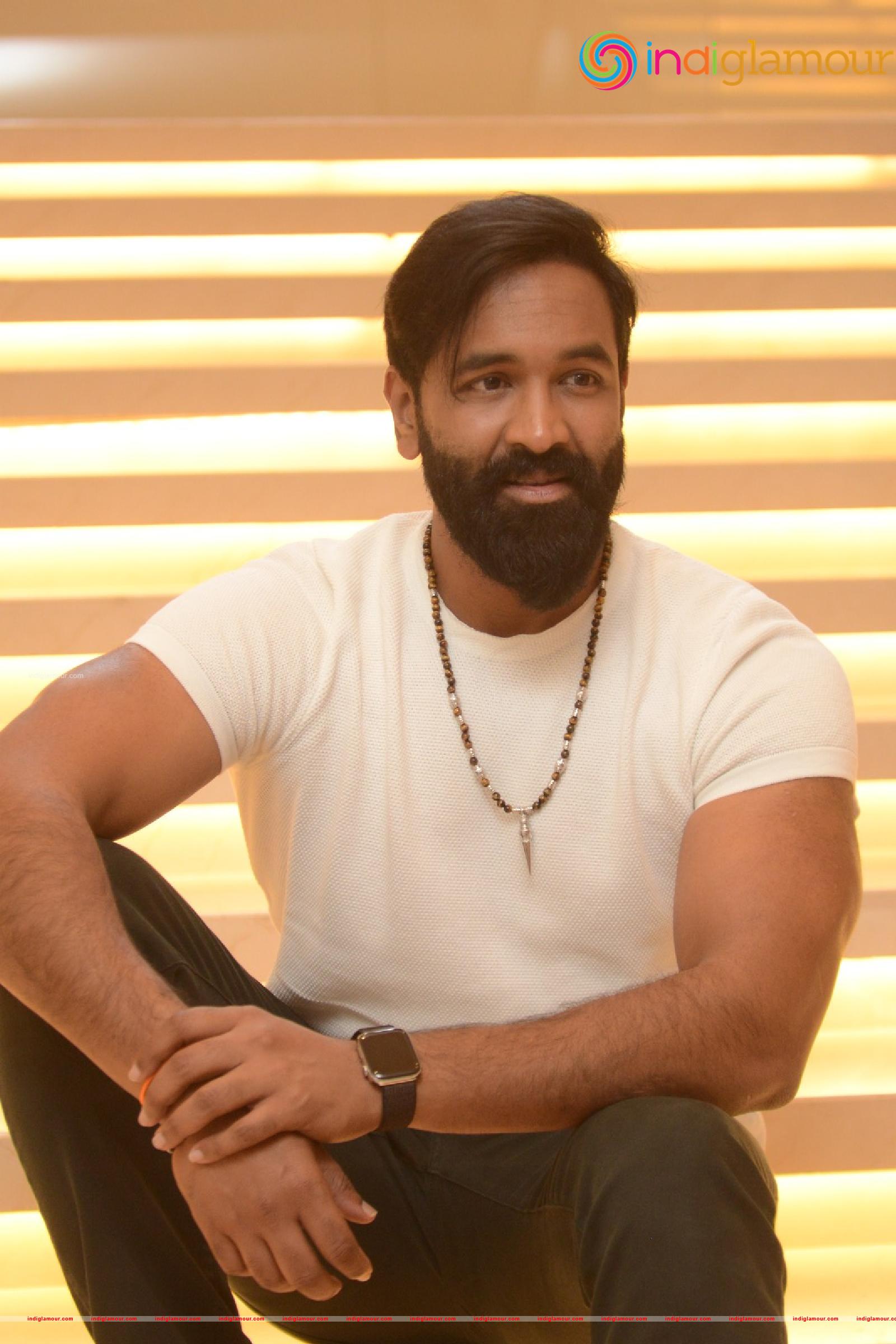 Vishnu Manchu Actor hd photo
