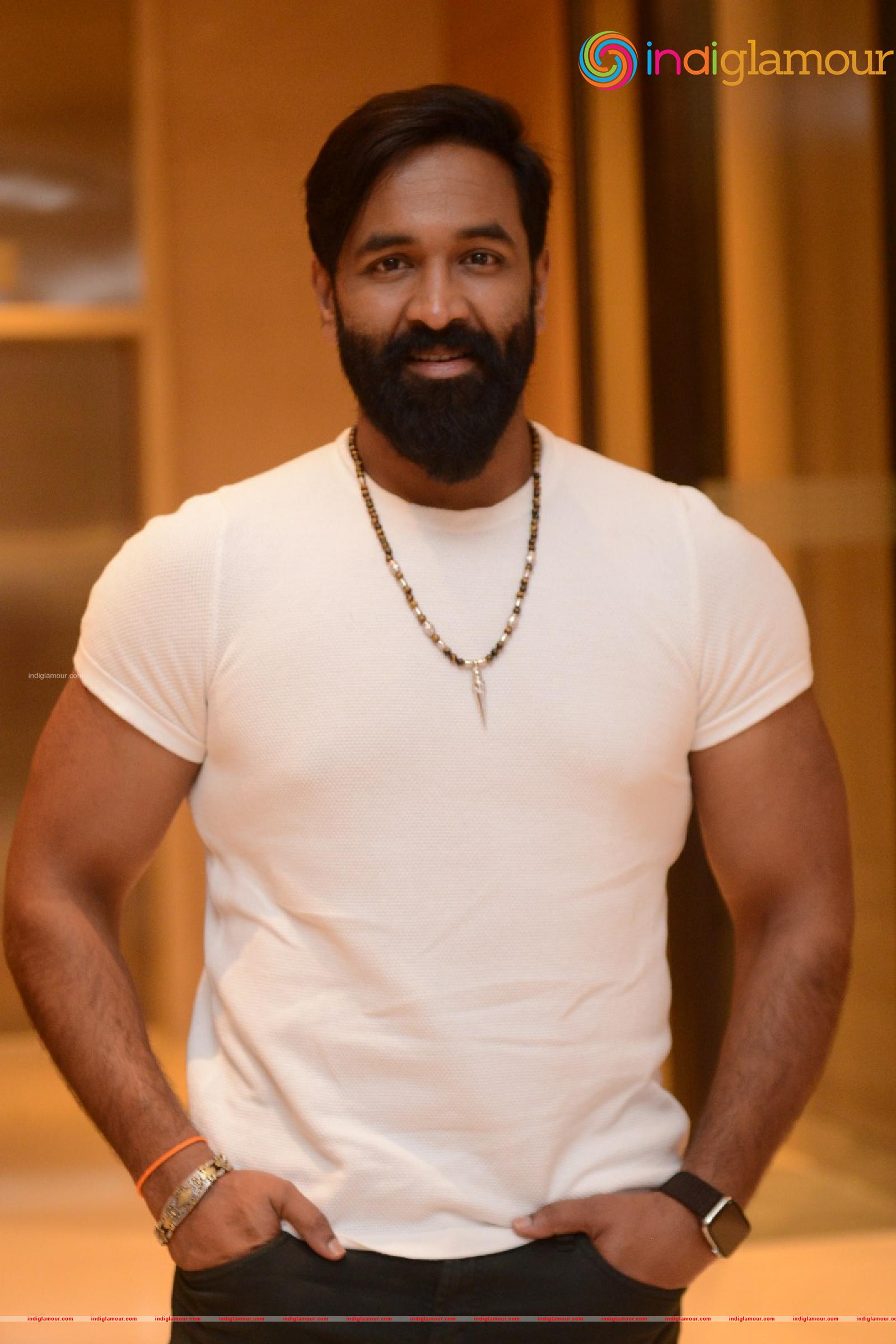 Vishnu Manchu Actor hd photo