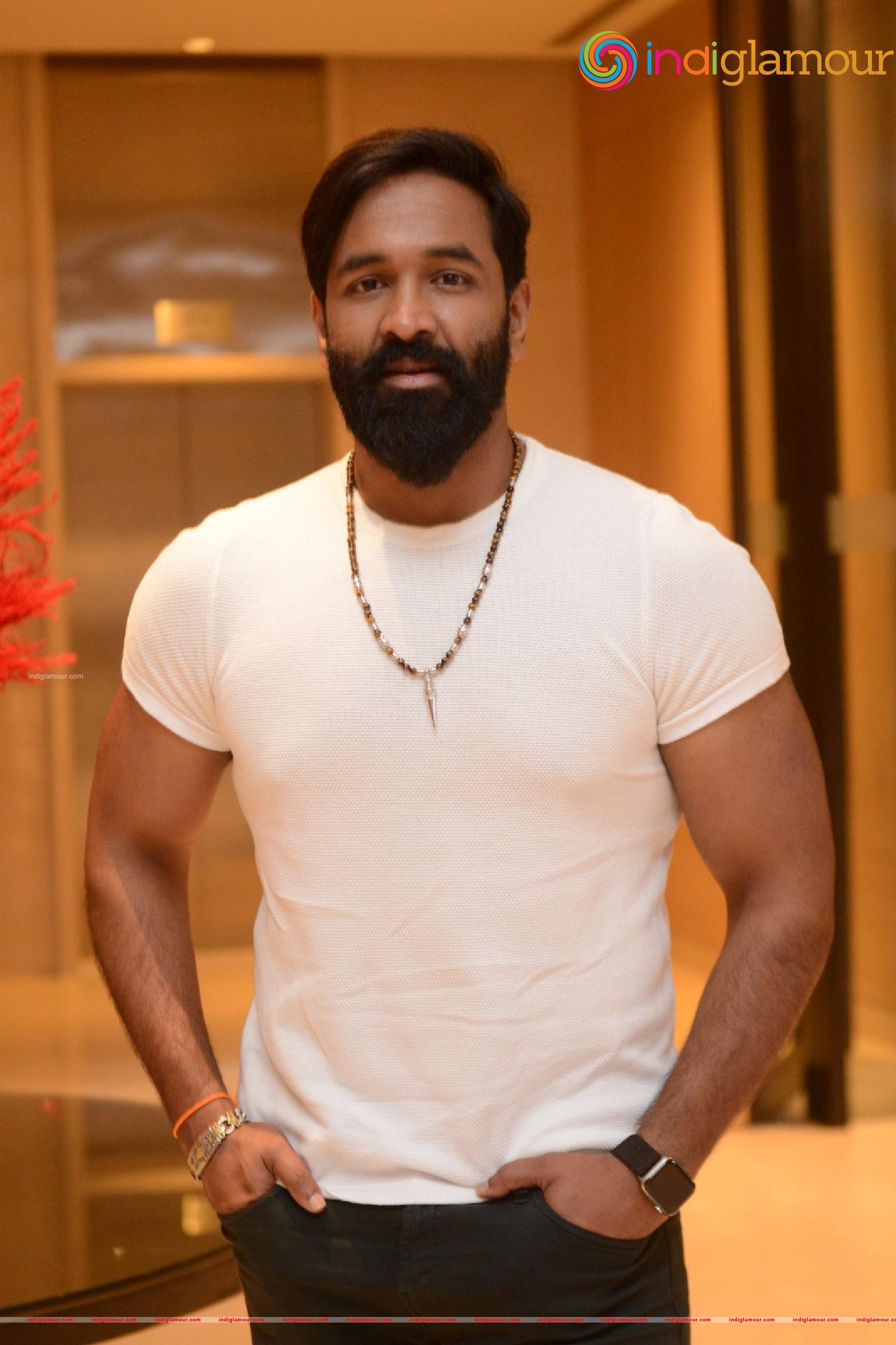 Vishnu Manchu Actor hd photo