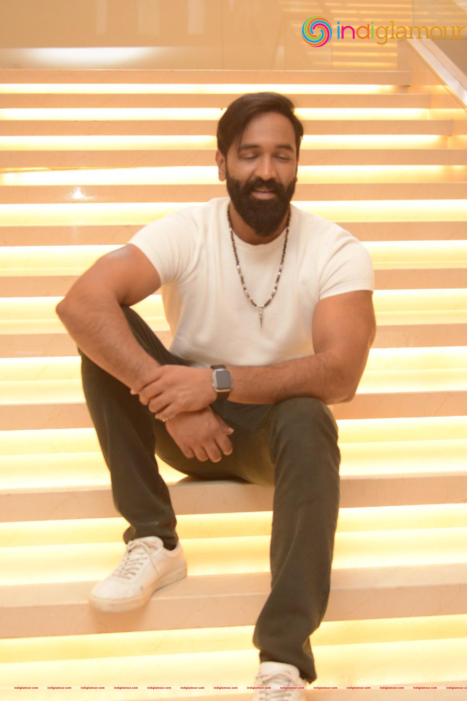 Vishnu Manchu Actor hd photo