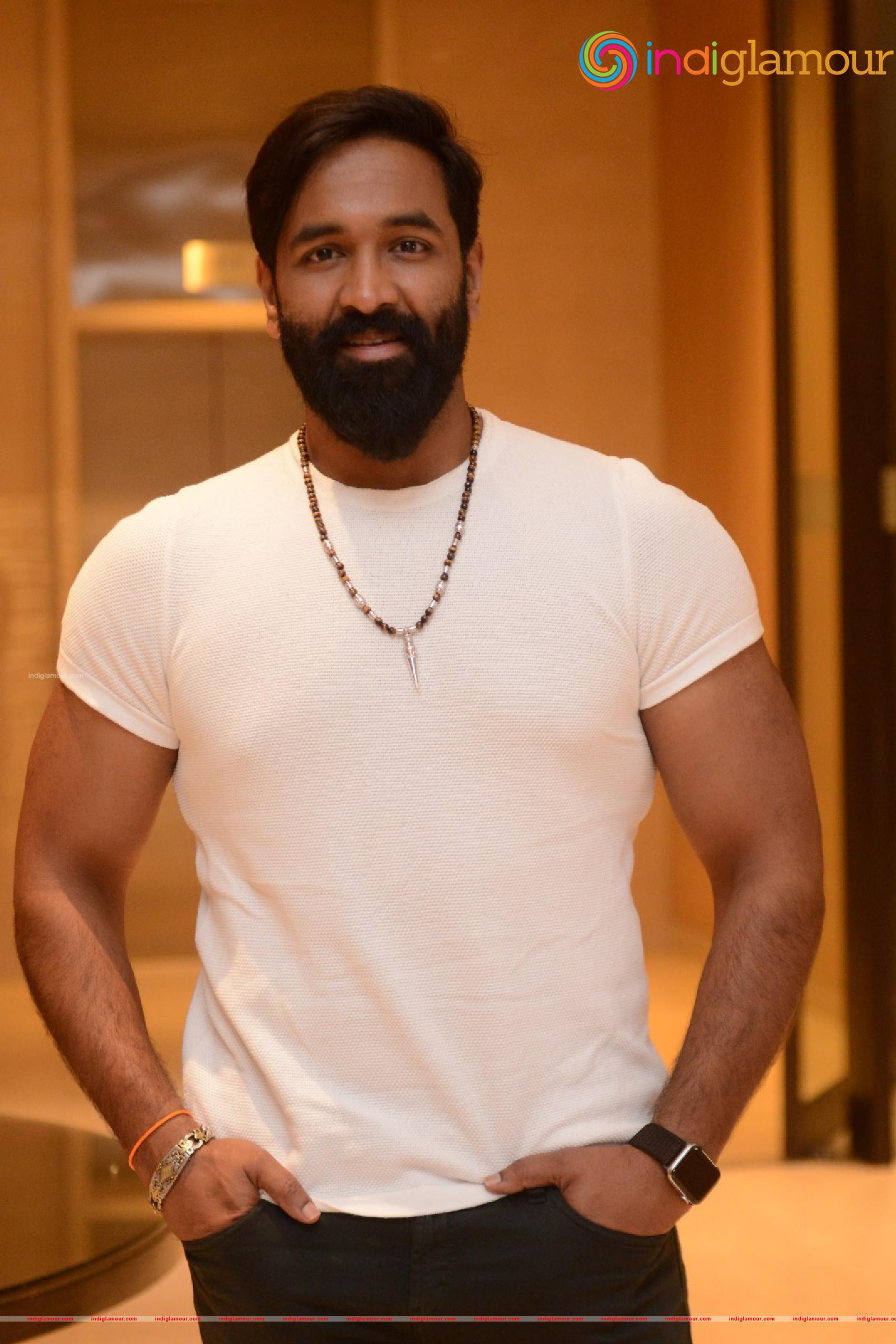 Vishnu Manchu Actor hd photo