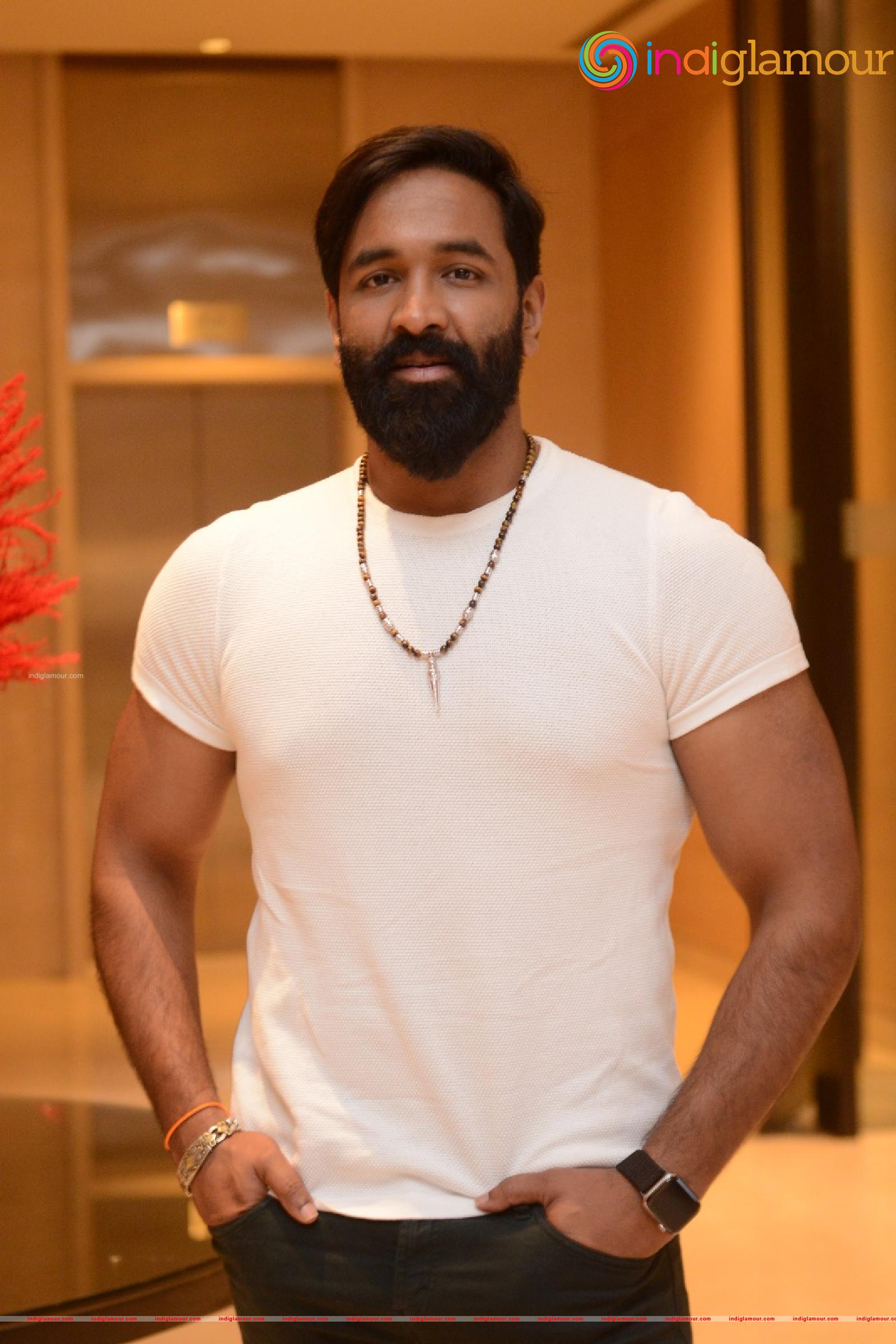 Vishnu Manchu Actor hd photo