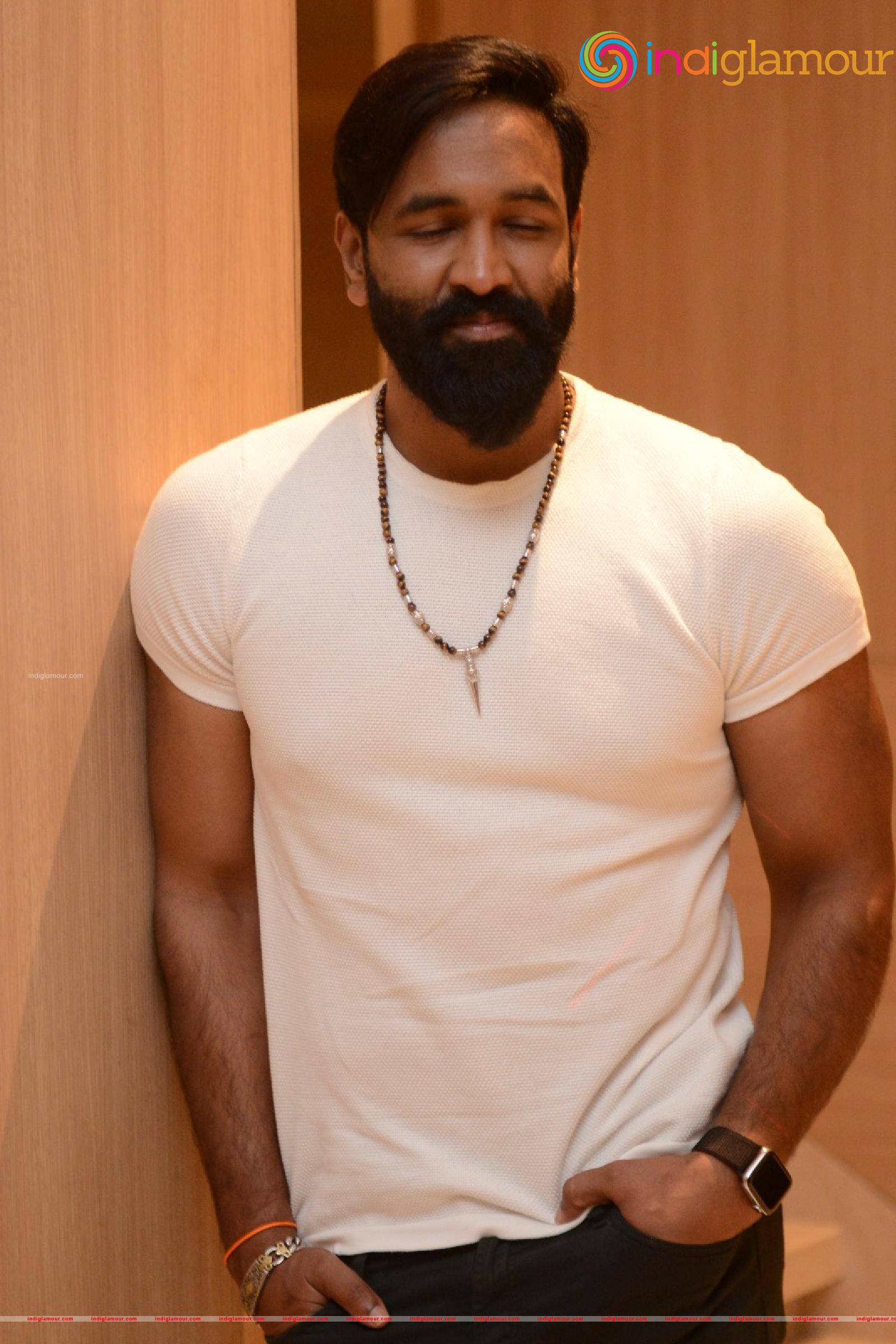 Vishnu Manchu Actor hd photo