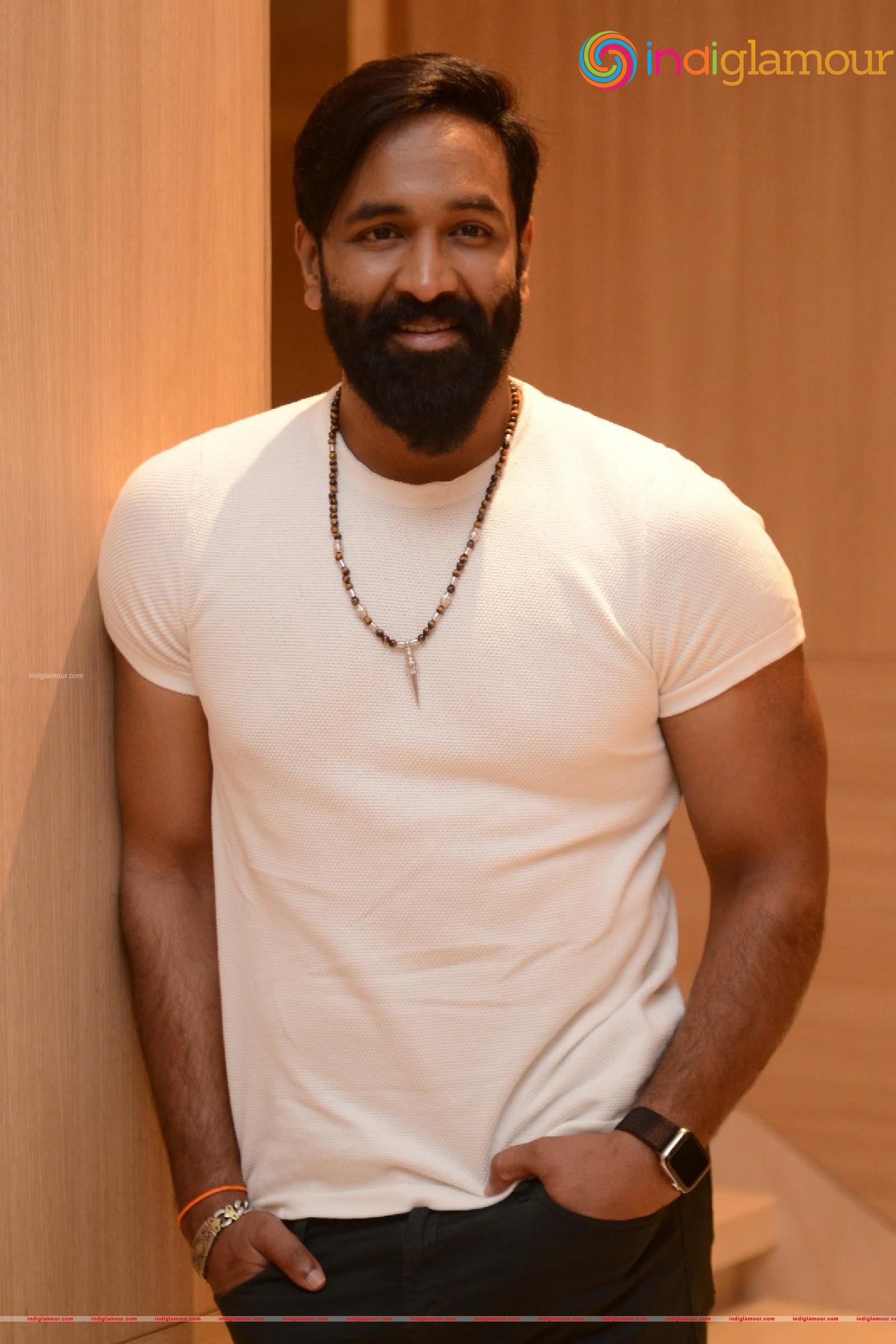 Vishnu Manchu Actor hd photo