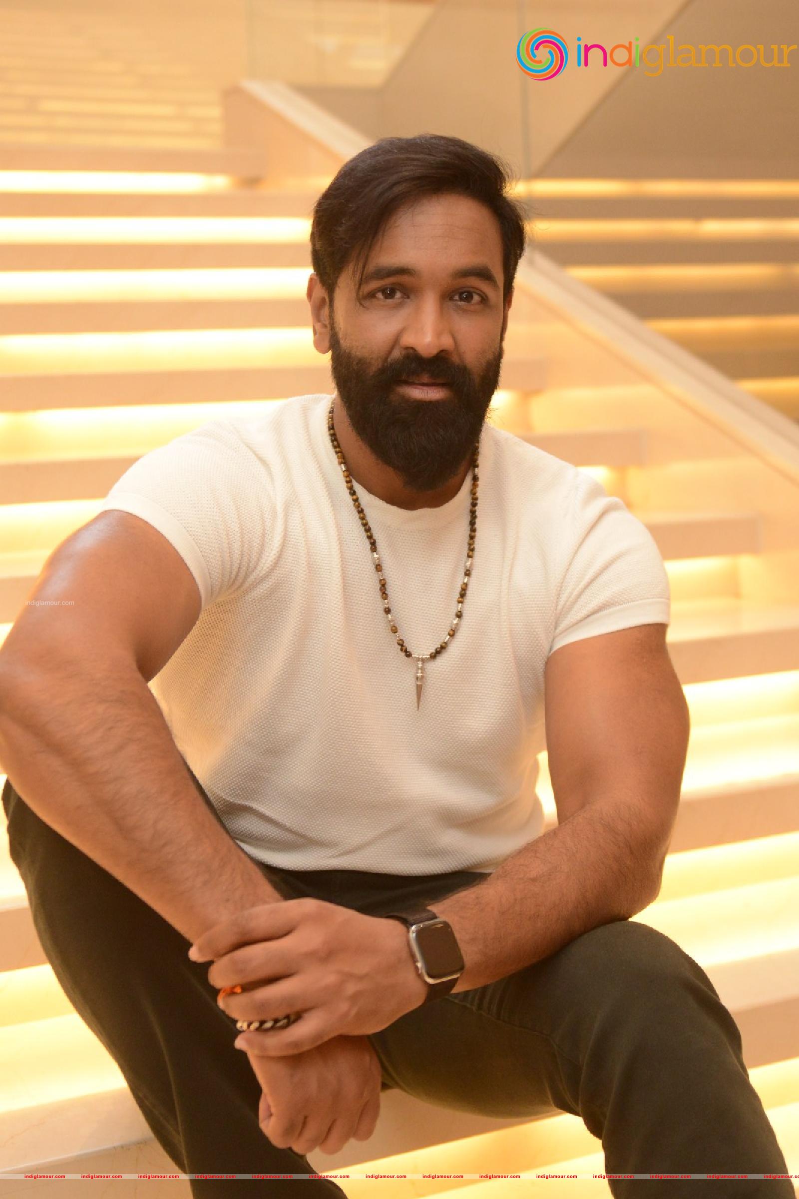 Vishnu Manchu Actor hd photo