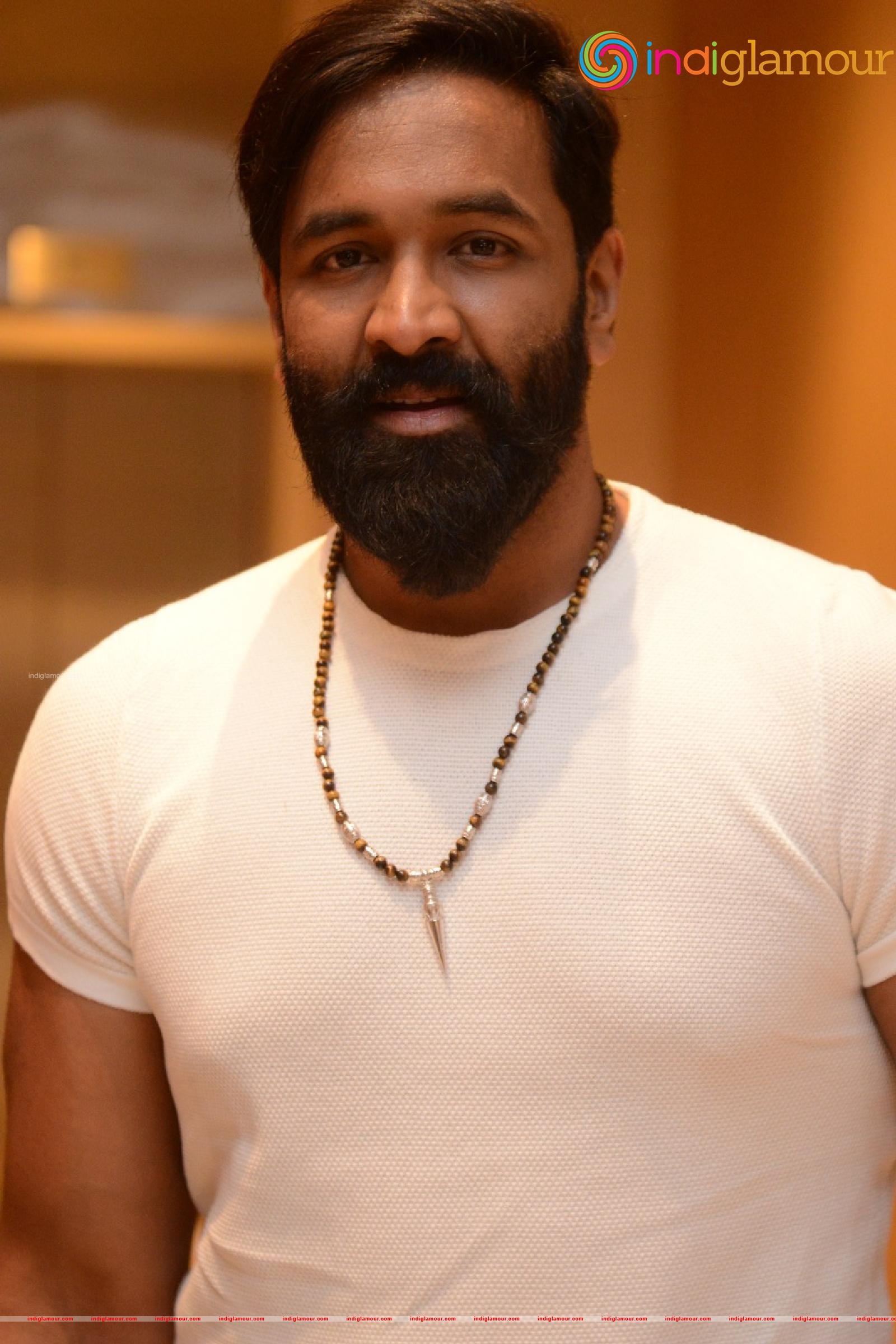 Vishnu Manchu Actor hd photo