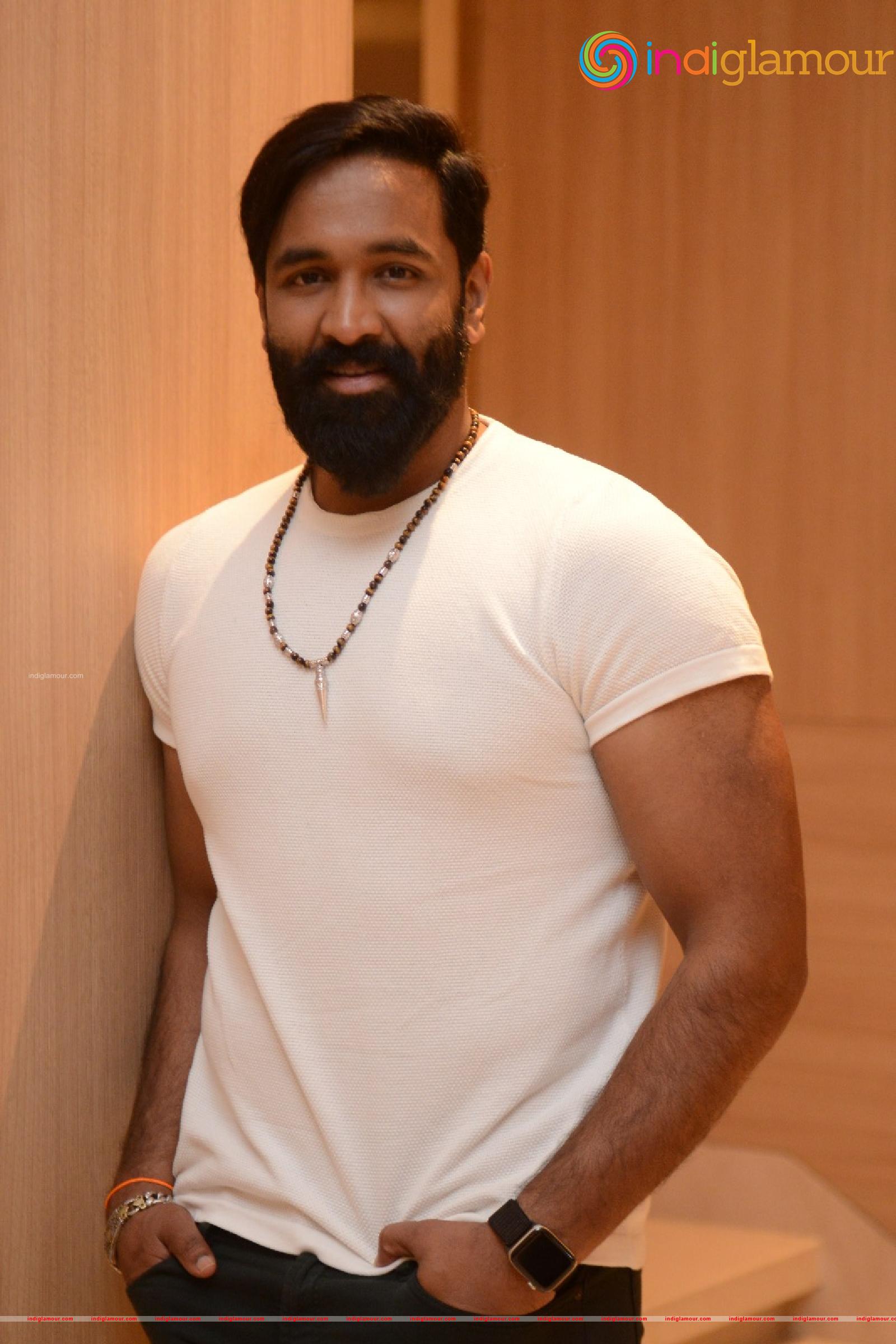 Vishnu Manchu Actor hd photo