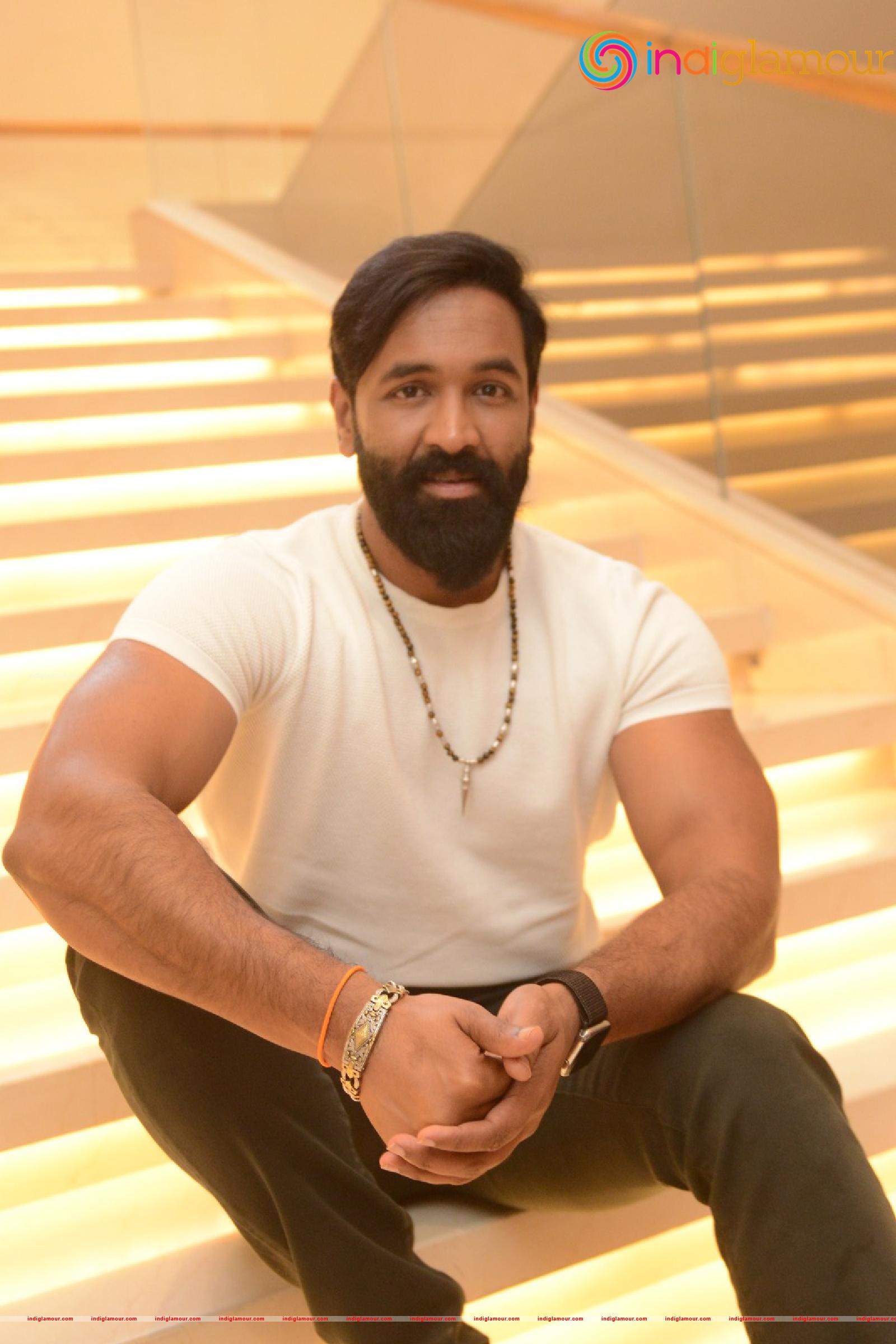 Vishnu Manchu Actor hd photo