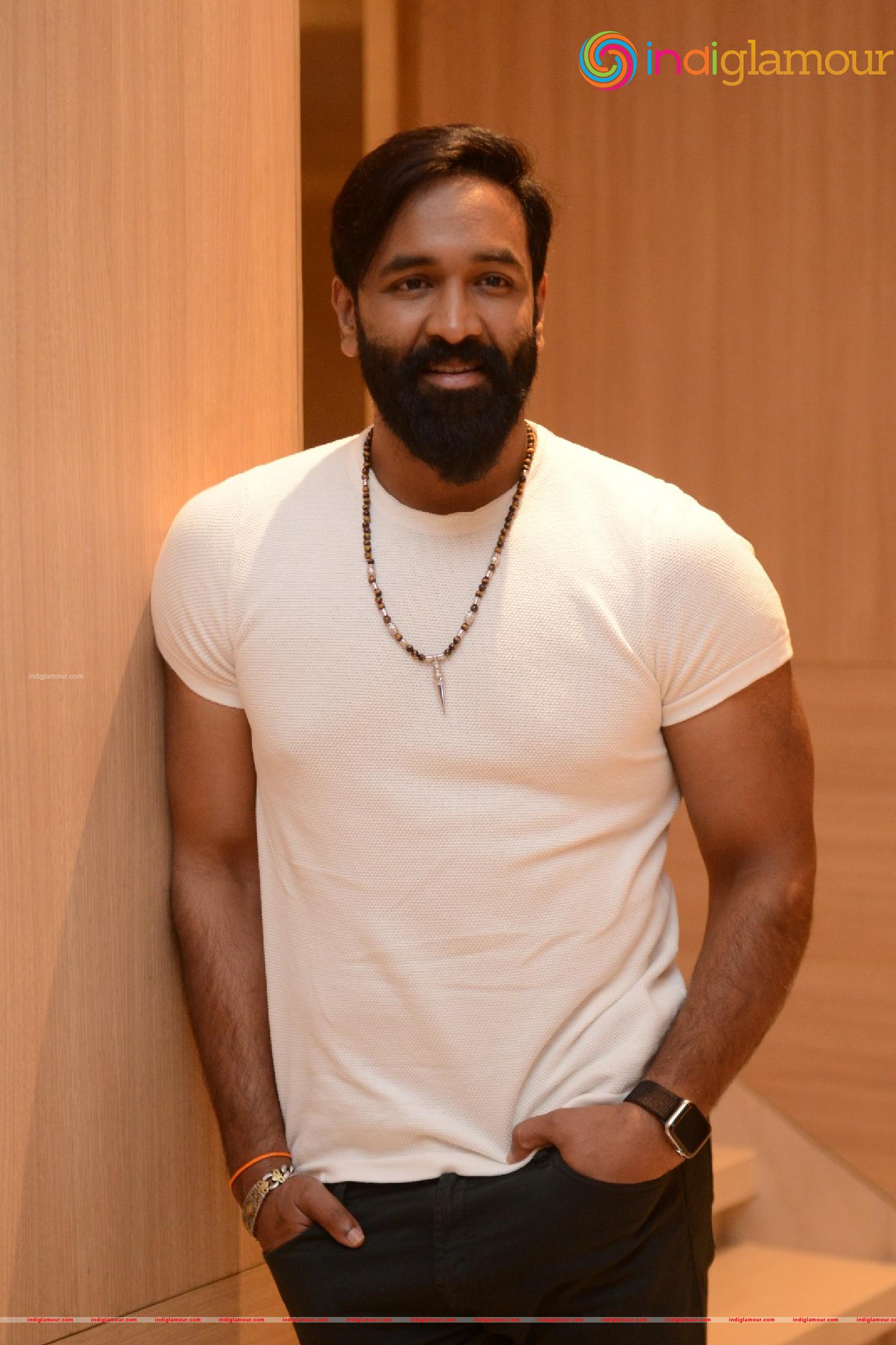 Vishnu Manchu Actor hd photo