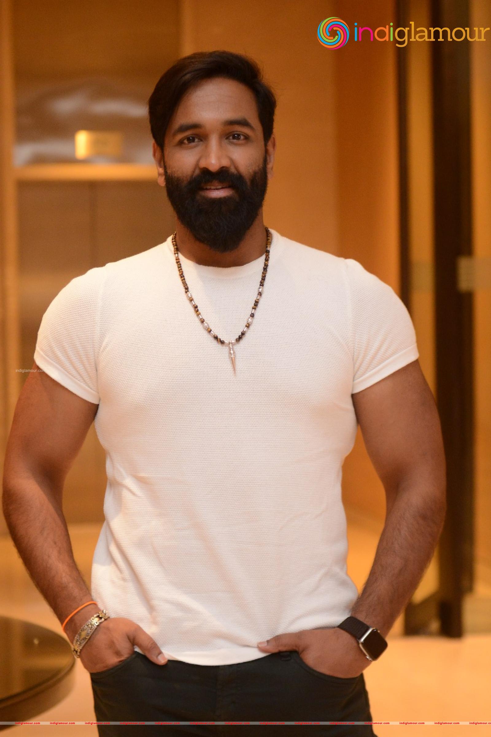 Vishnu Manchu Actor hd photo