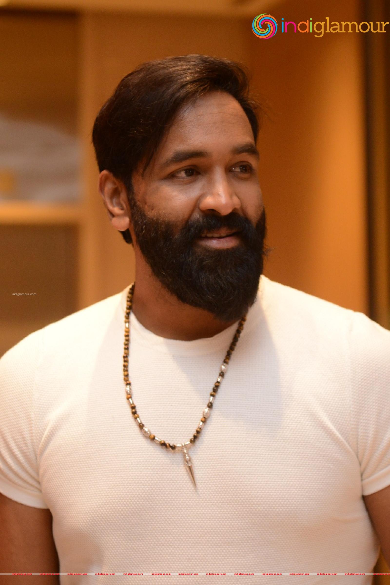 Vishnu Manchu Actor hd photo