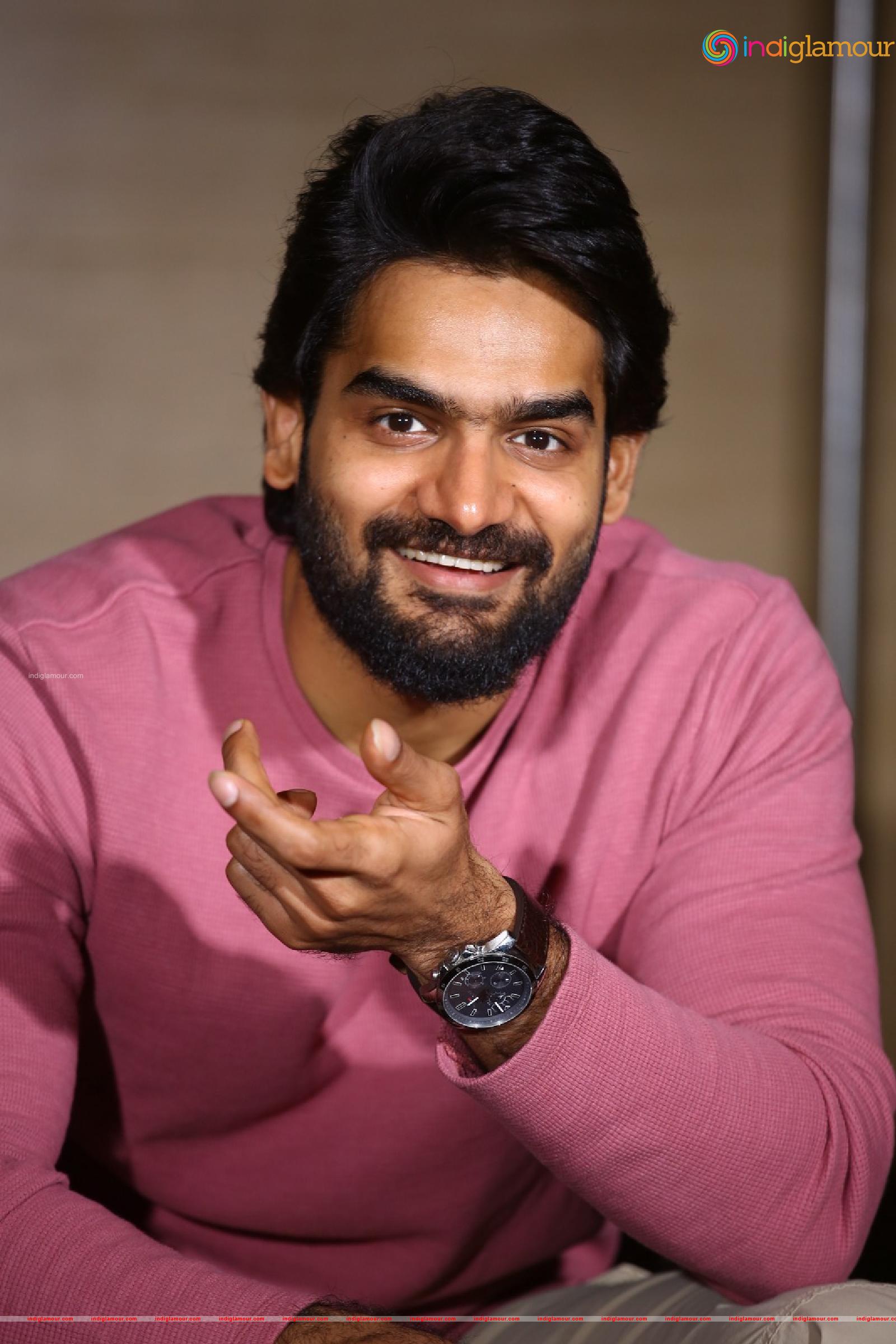 Karthikeya Actor hd photo