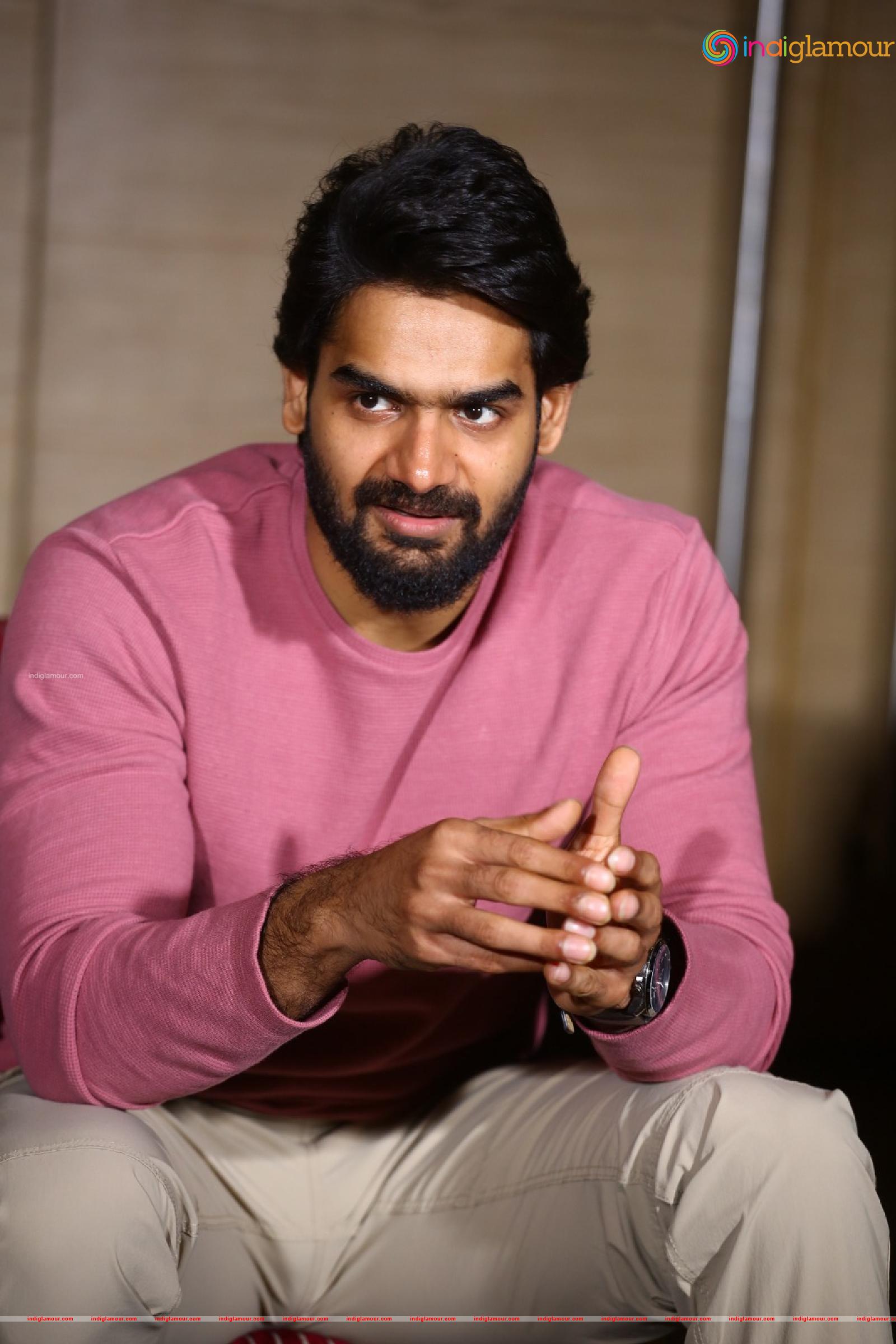 Karthikeya Actor hd photo