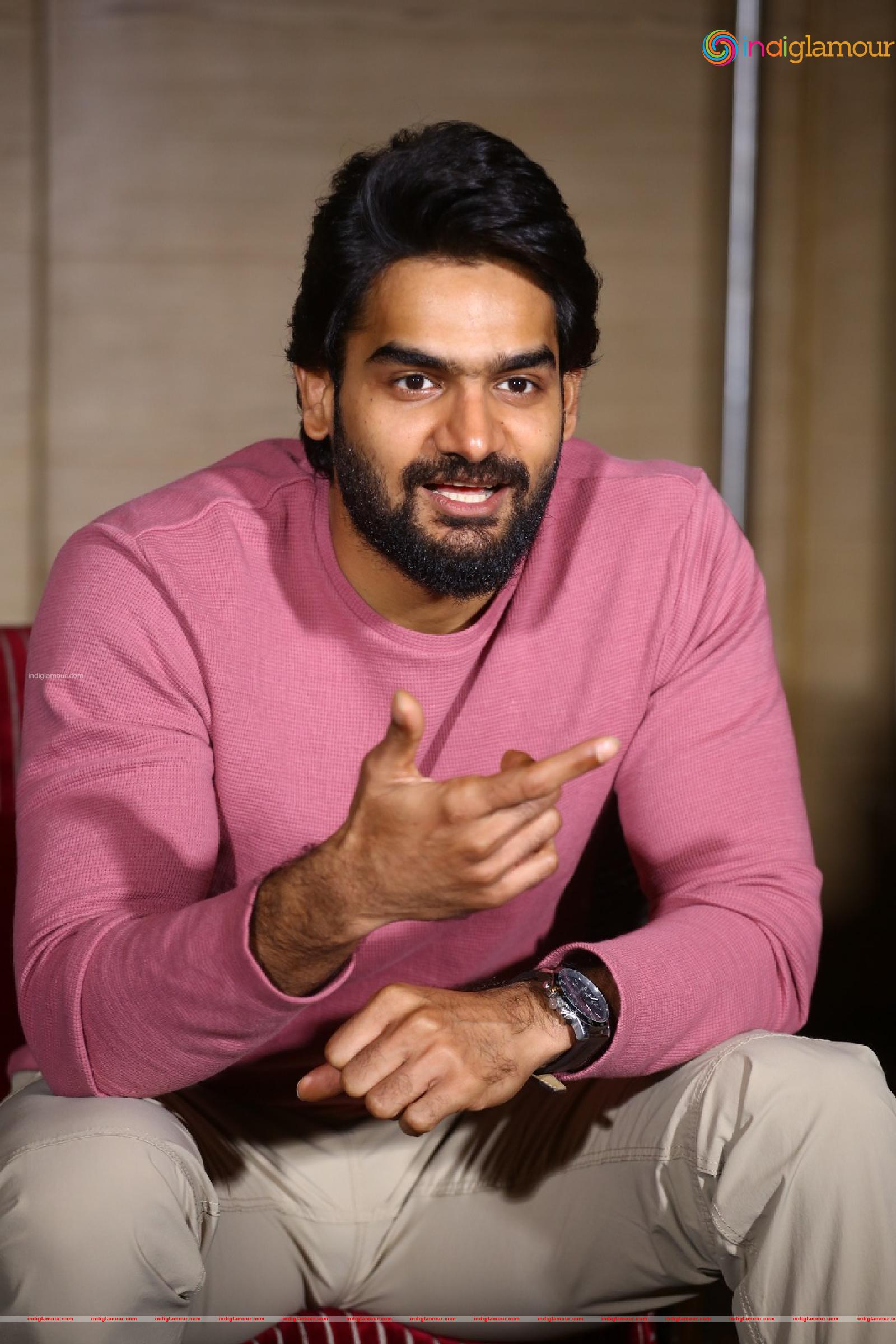 Karthikeya Actor hd photo