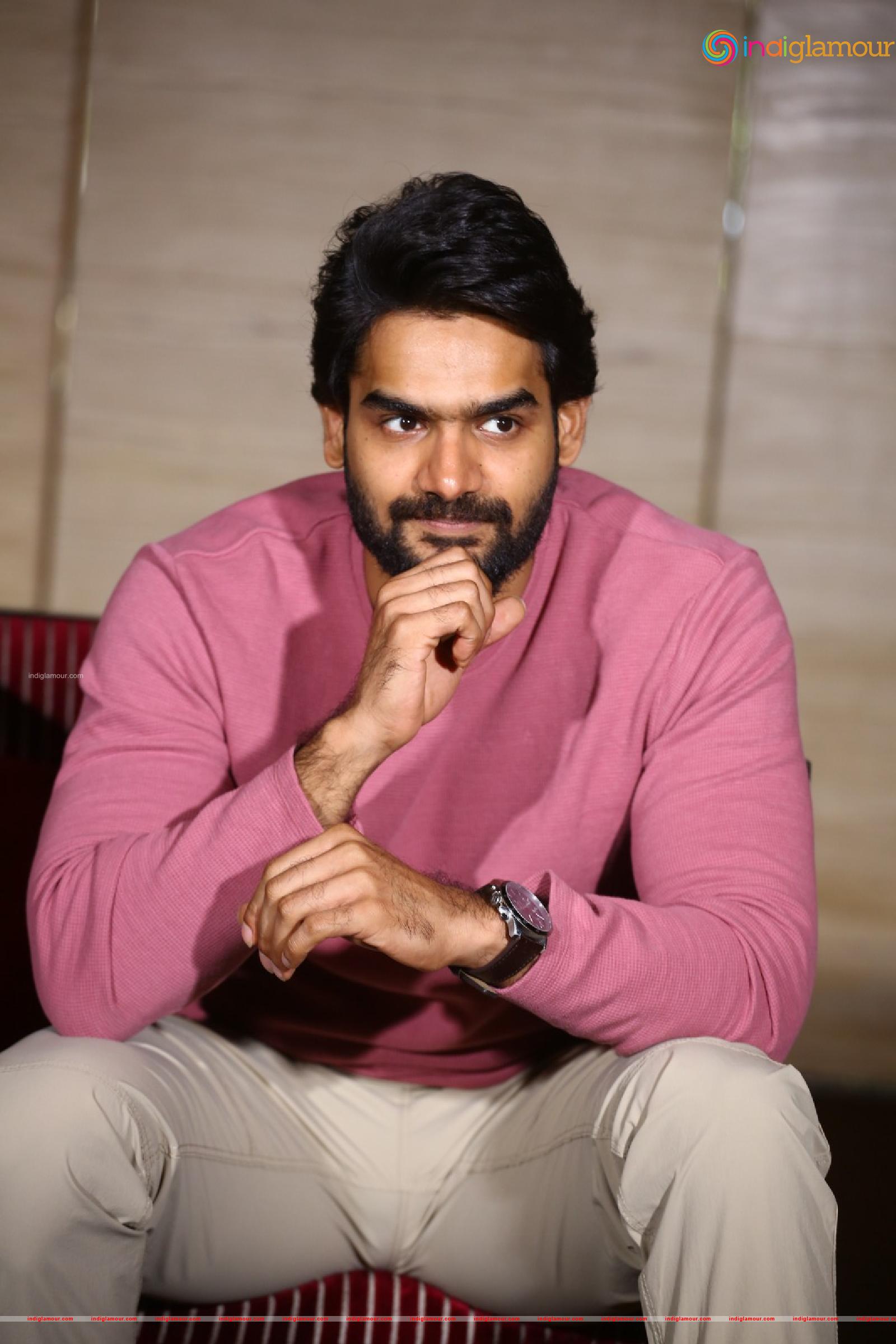 Karthikeya Actor hd photo