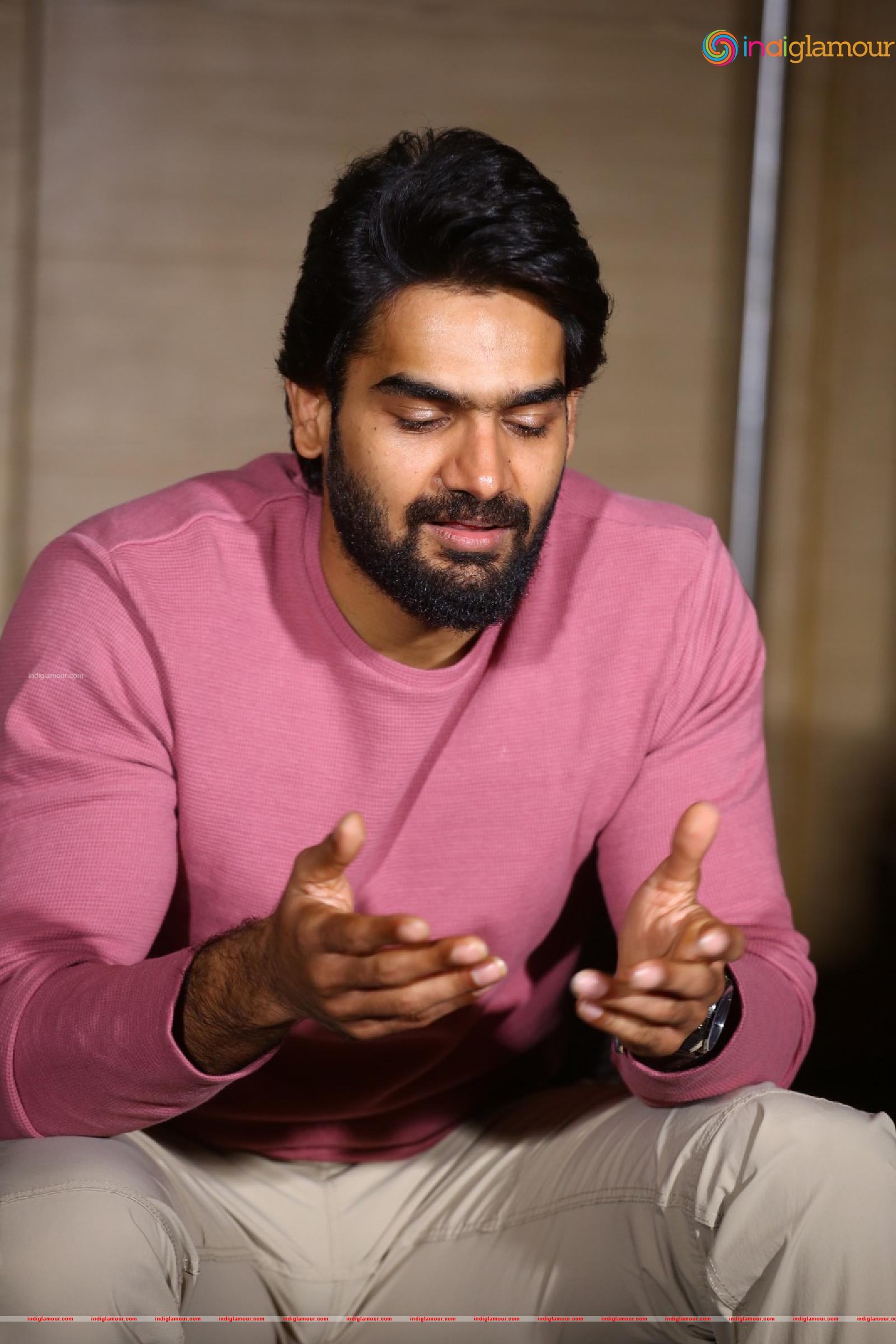 Karthikeya Actor hd photo