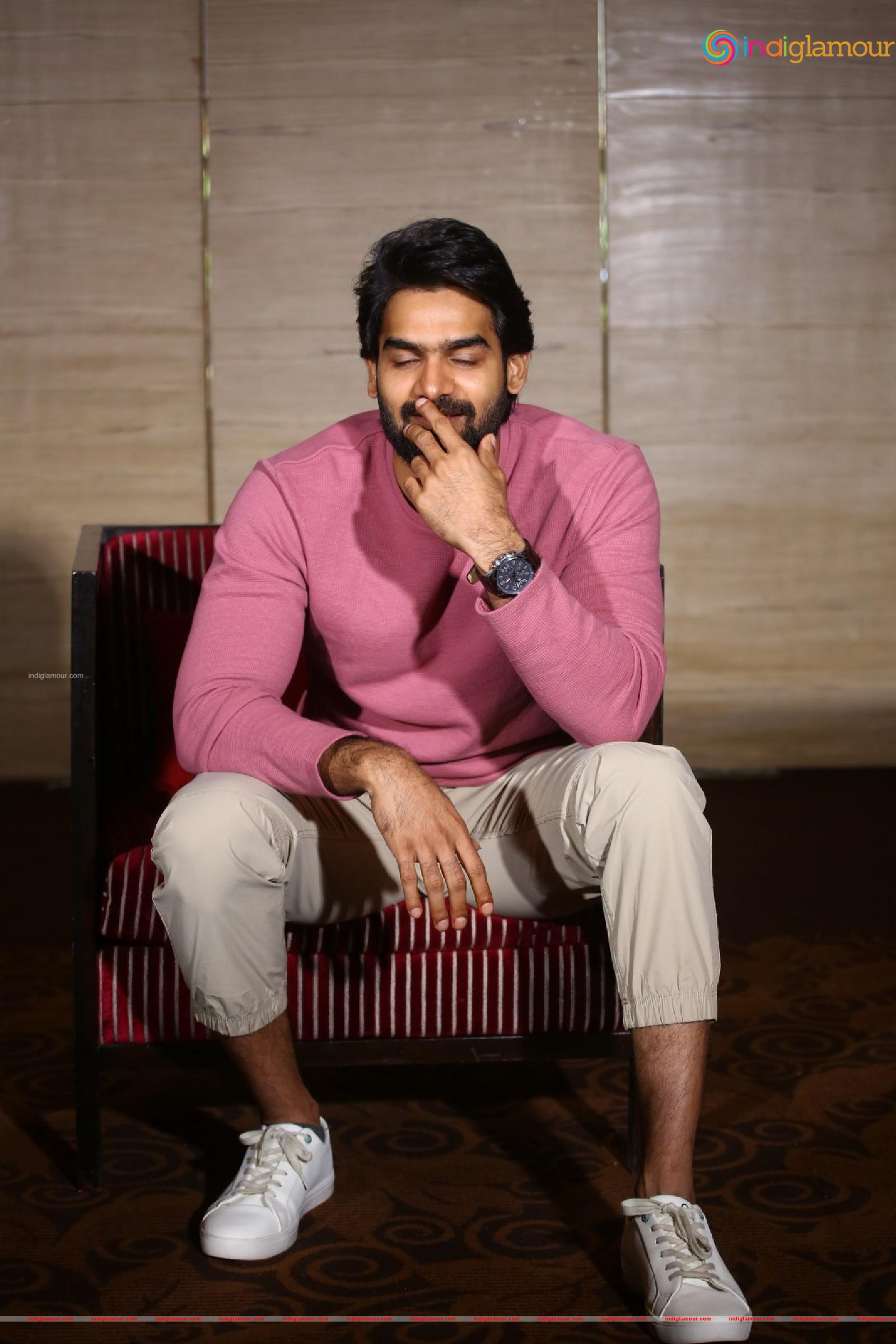 Karthikeya Actor hd photo