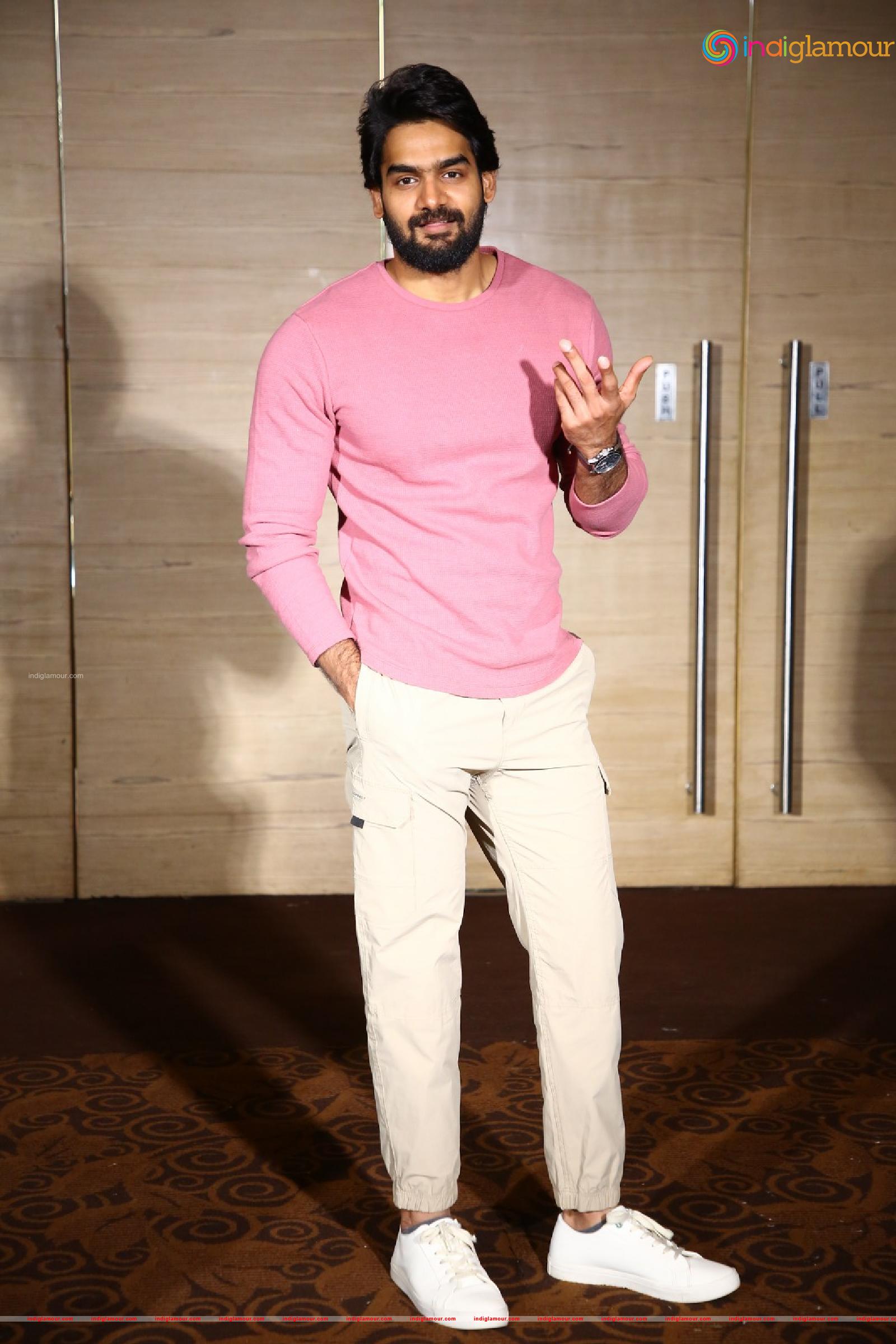 Karthikeya Actor hd photo