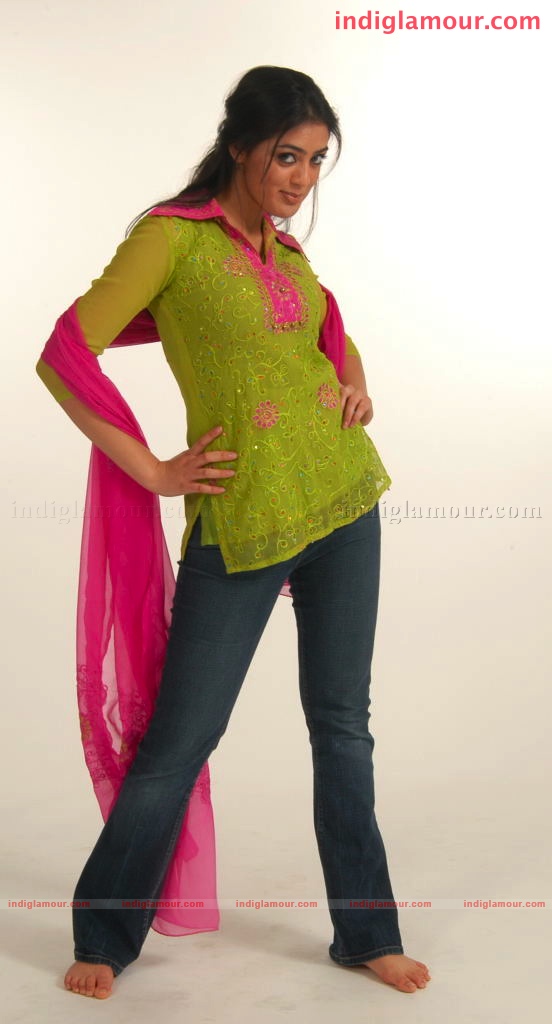 Parvathi Melton Actress hd photo
