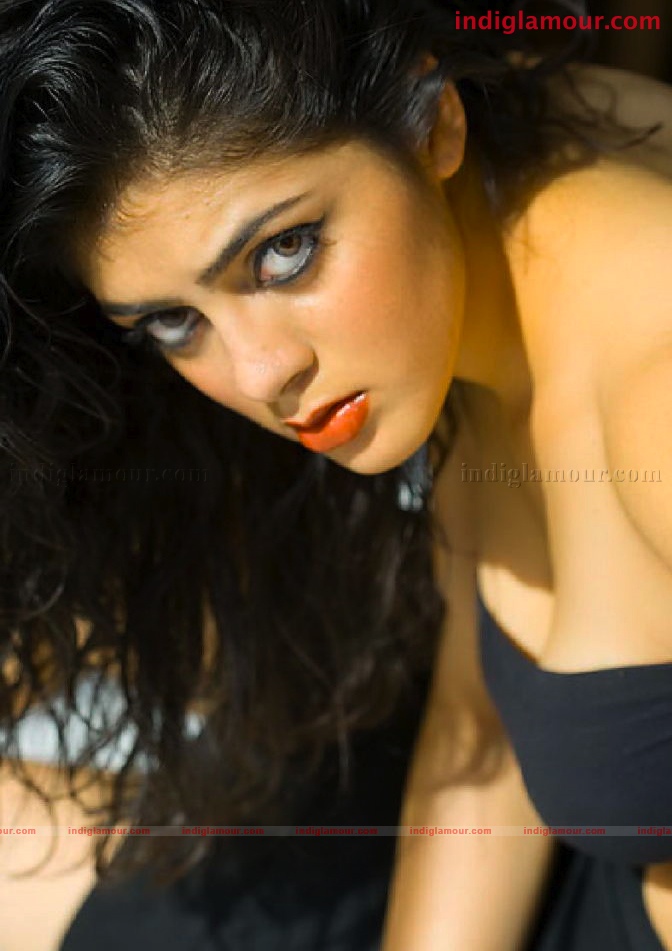 Parvathi Melton Actress hd photo