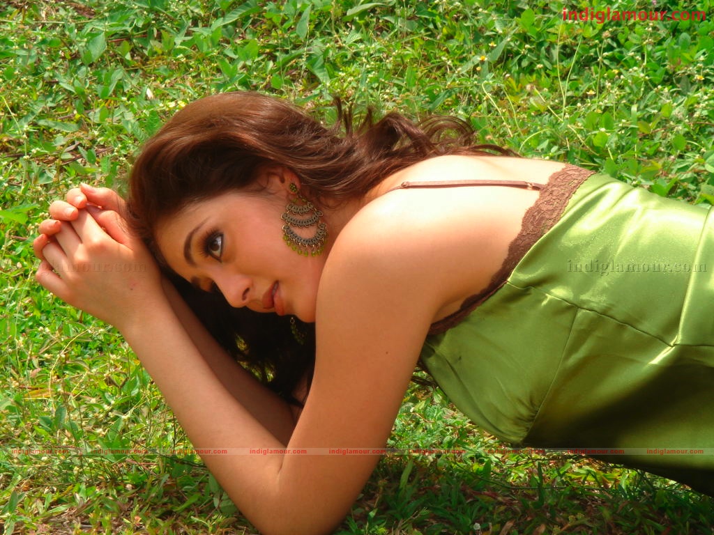 Parvathi Melton Actress hd photo