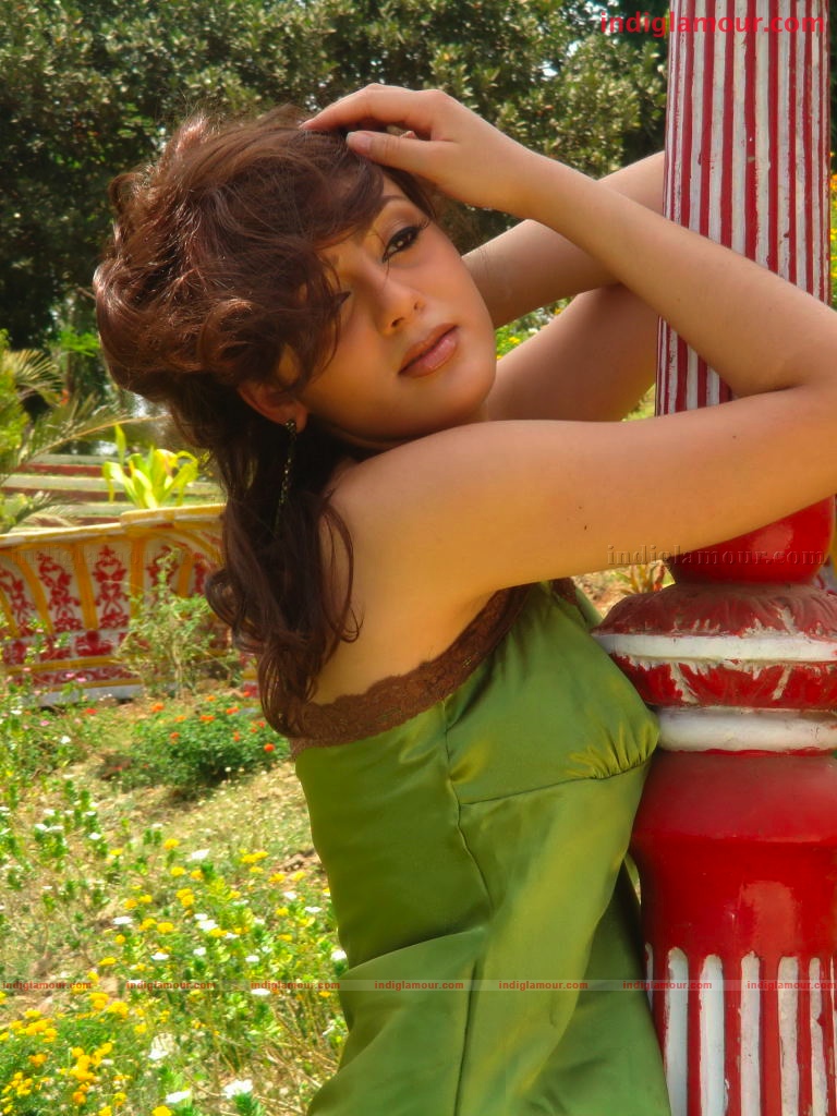 Parvathi Melton Actress hd photo