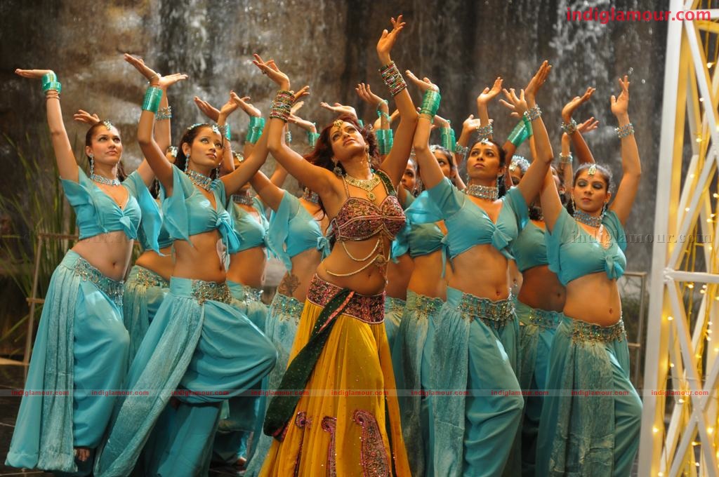 Udaya Bhanu Actress hd photo