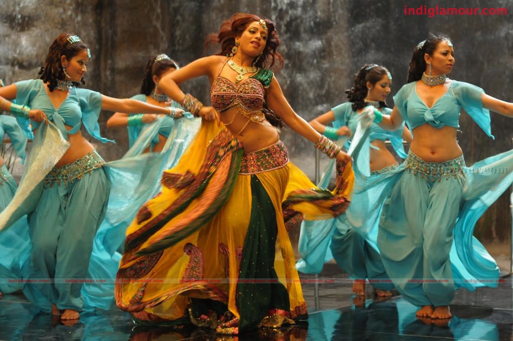 Udaya Bhanu Actress hd photo