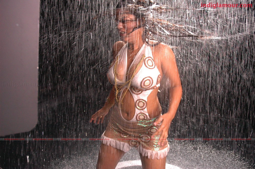 Mumaith Khan Actress hd photo