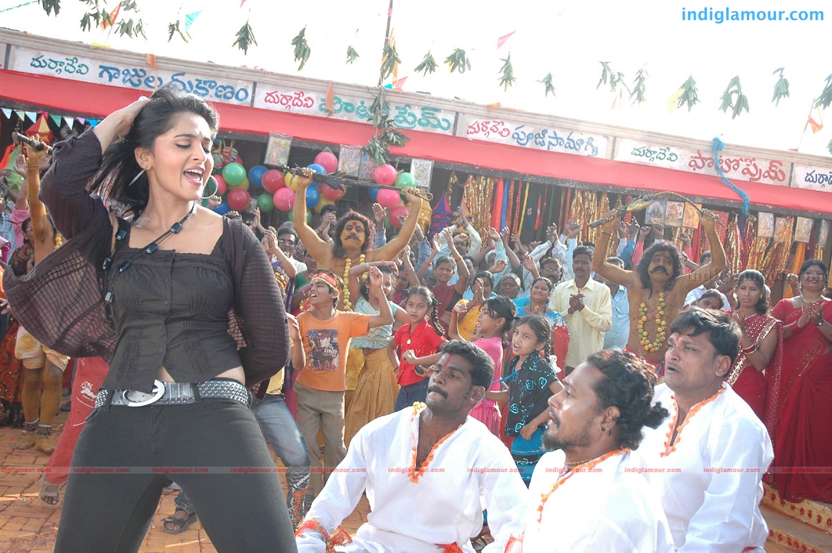 Anushka Actress hd photo