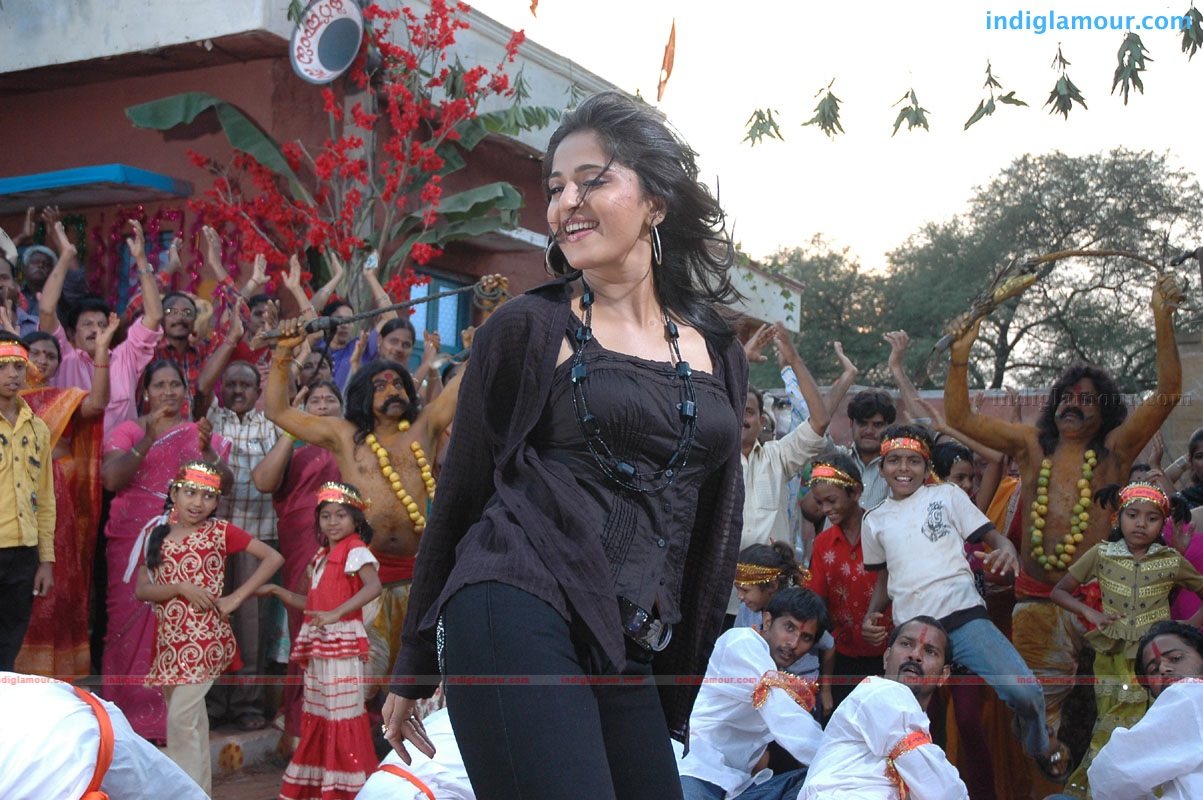 Anushka Actress hd photo