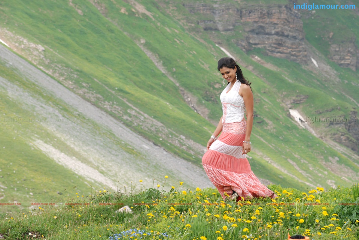 Mamta Mohandas in Preyasi Actress hd photo