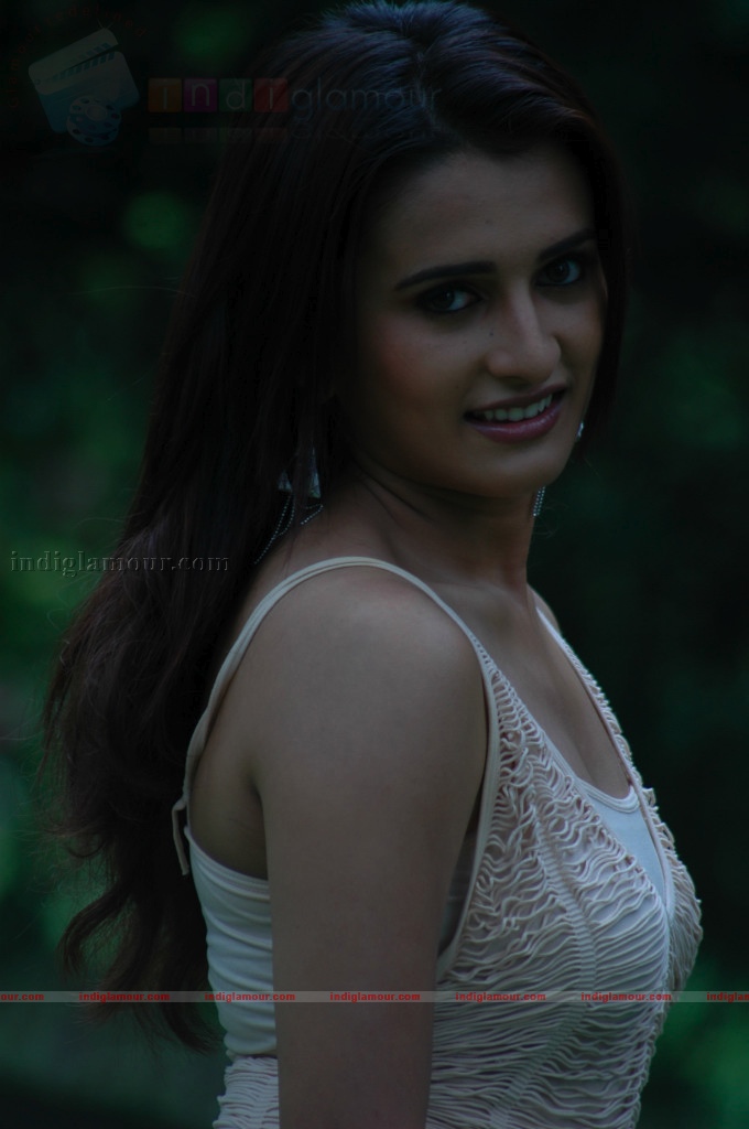 Arya Menon Actress hd photo