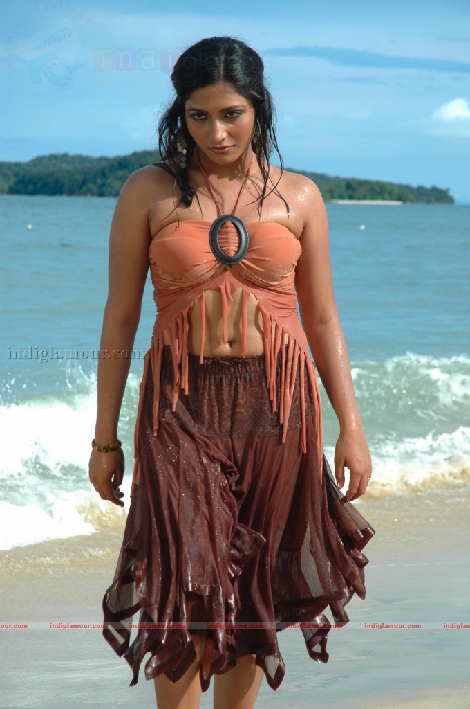 Gayatri Actress hd photo