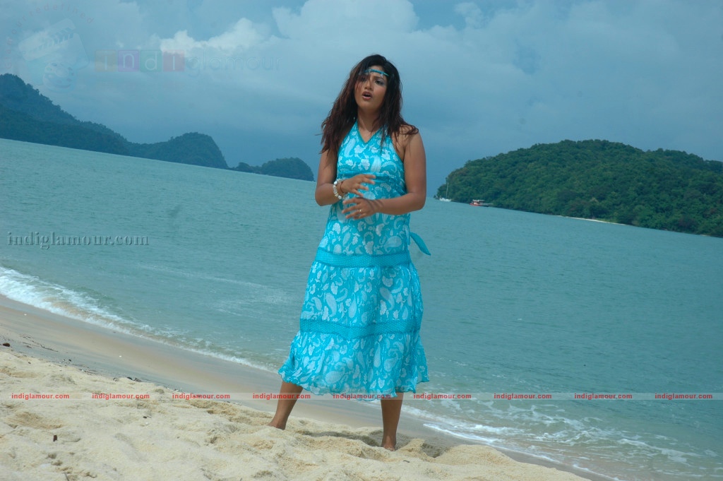 Gayatri Actress hd photo