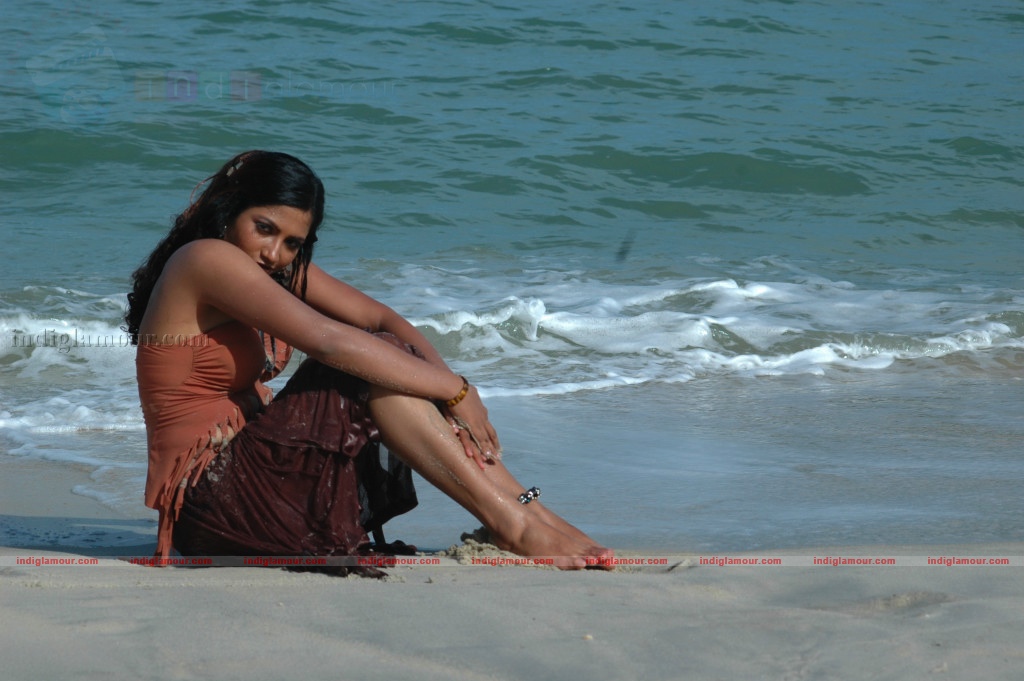 Gayatri Actress hd photo
