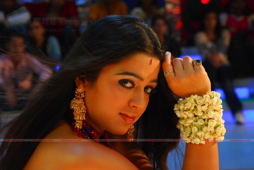 Charmi Actress hd photo