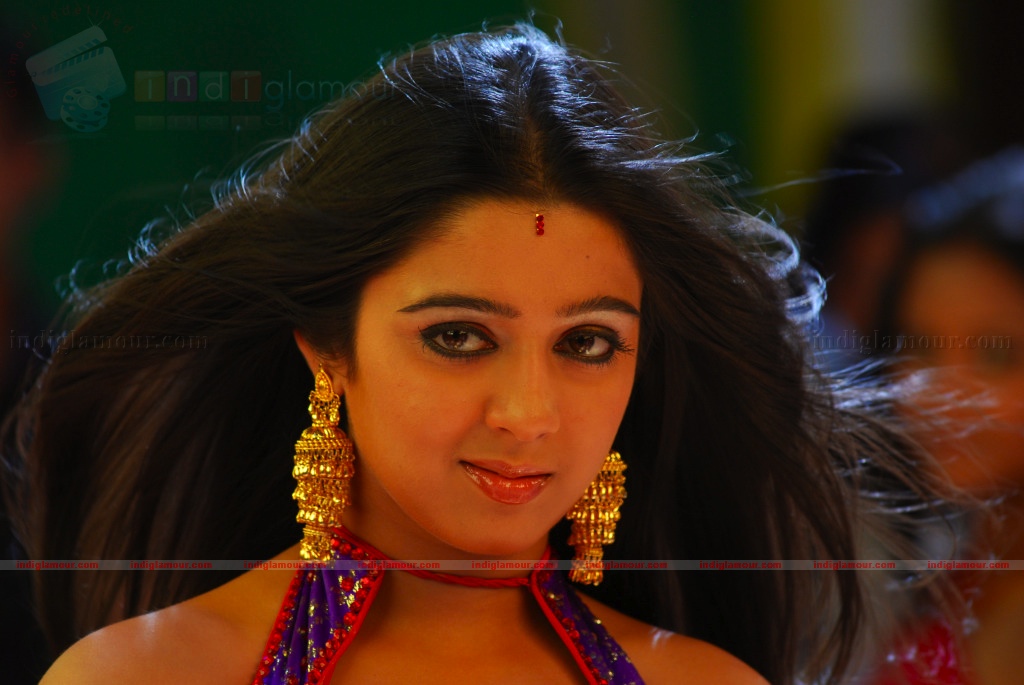 Charmi Actress hd photo