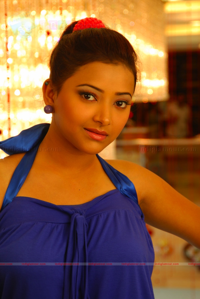 Shweta Basu Prasad Actress hd photo