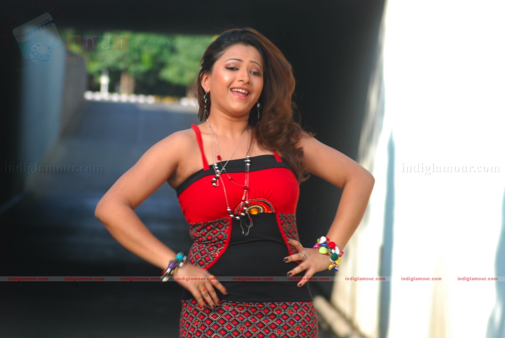 Shweta Basu Prasad Actress hd photo