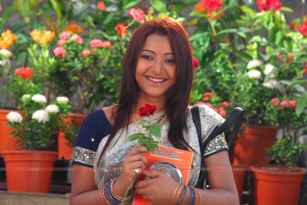 Shweta Basu Prasad Actress hd photo