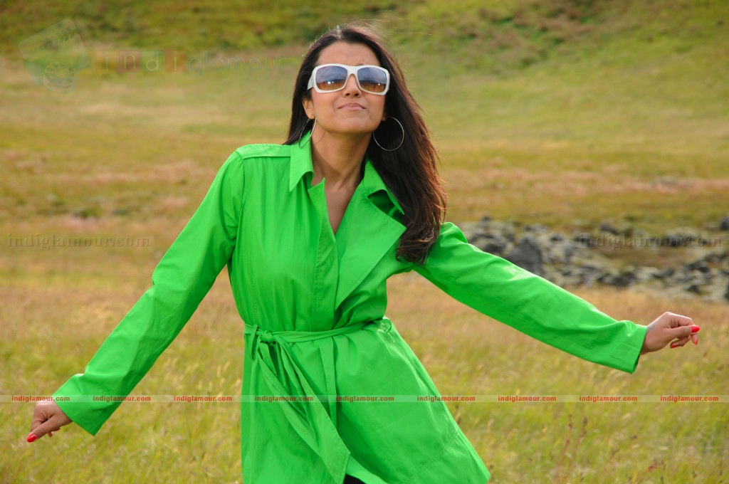 Trisha Actress hd photo