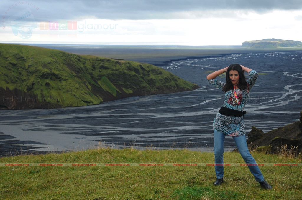 Trisha Actress hd photo