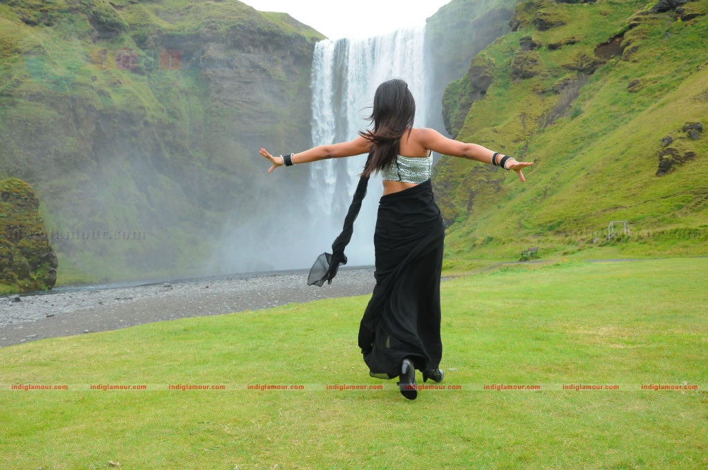 Trisha Actress hd photo