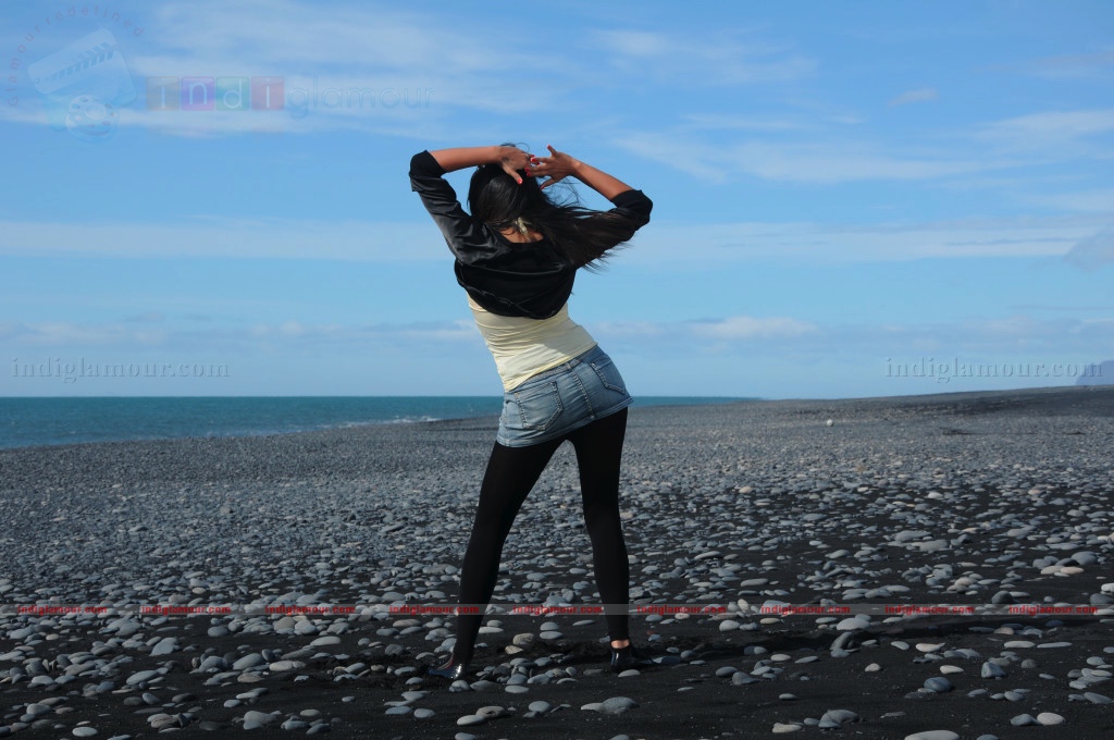 Trisha Actress hd photo